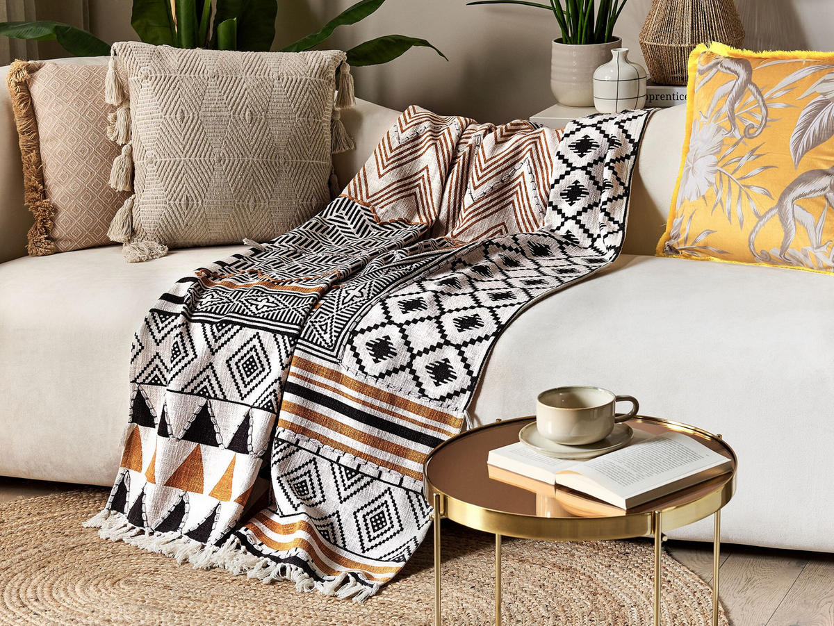 DECKE Senfgelb Prodatur 130/180 cm - Dunkelgelb, Naturmaterialen/Textil (130/180cm) - Beliani