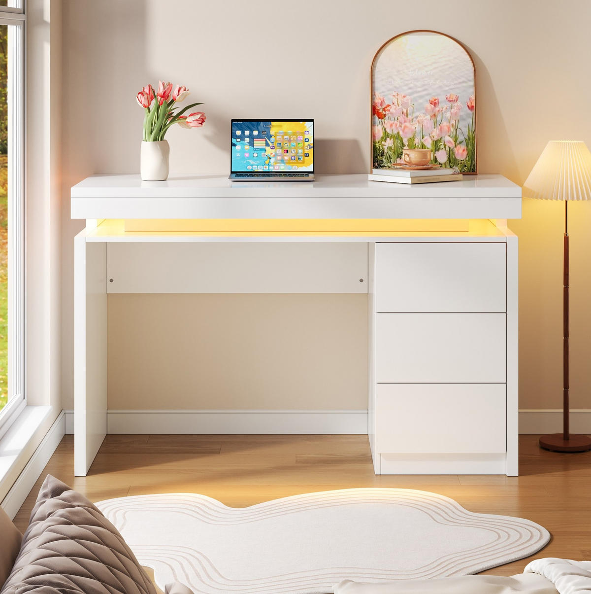 PSACÍ stůl 120/50/78,5 cm, MDF, bílý, s LED osvětlením a 3 zásuvkami - bílá, kompozitní dřevo (120/78.5/50cm) - BEAOK