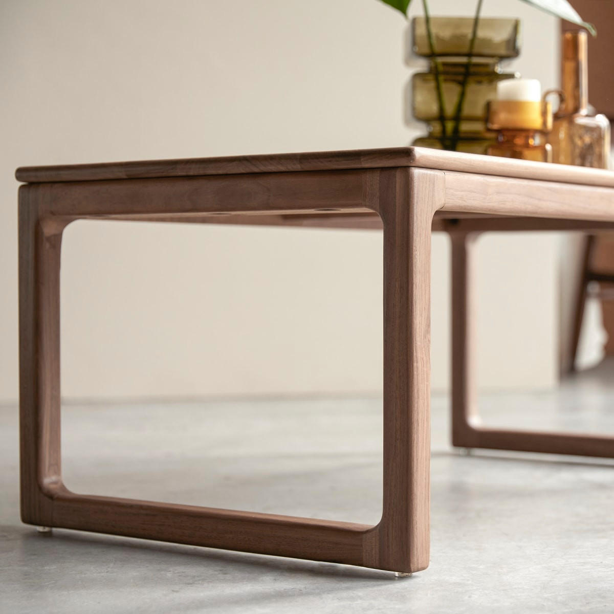 COUCHTISCH Arto Dunkelbraun aus Walnuss - Dunkelbraun, Holz (56/100/42cm) - Tikamoon