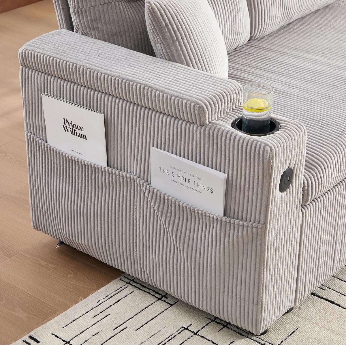 SOFA 212,5/136/86 cm in Hellgrau mit Stauraum, USB- und Type-C-Anschlüssen - Hellgrau, Textil (136/86/212.5cm) - Flora Grace