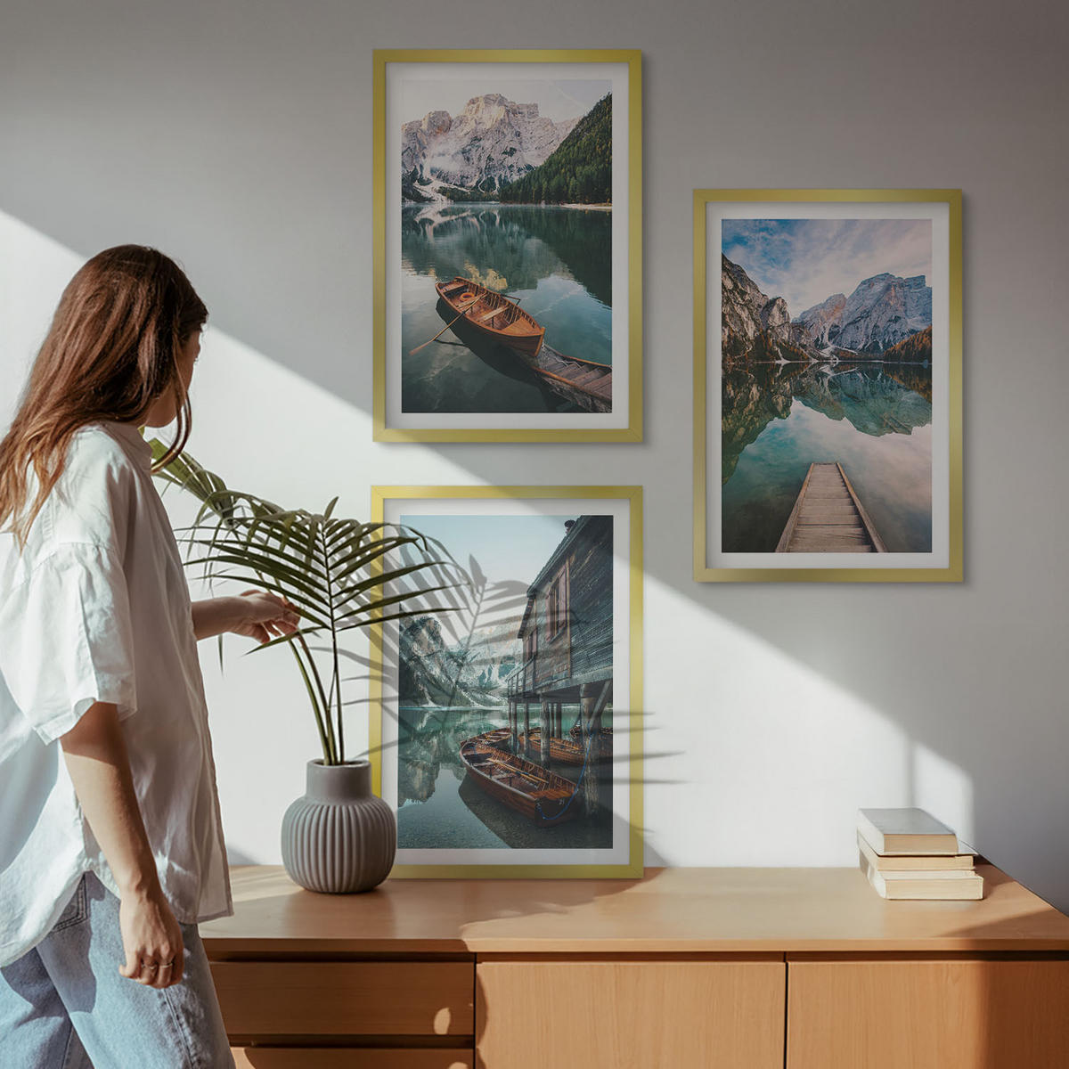 BILDER SET 3er Set - 40x60 cm Goldrahmen - See, Berge, Boote, Ferienhaus - Goldfarben, Kunststoff (40/60cm) - TULUP