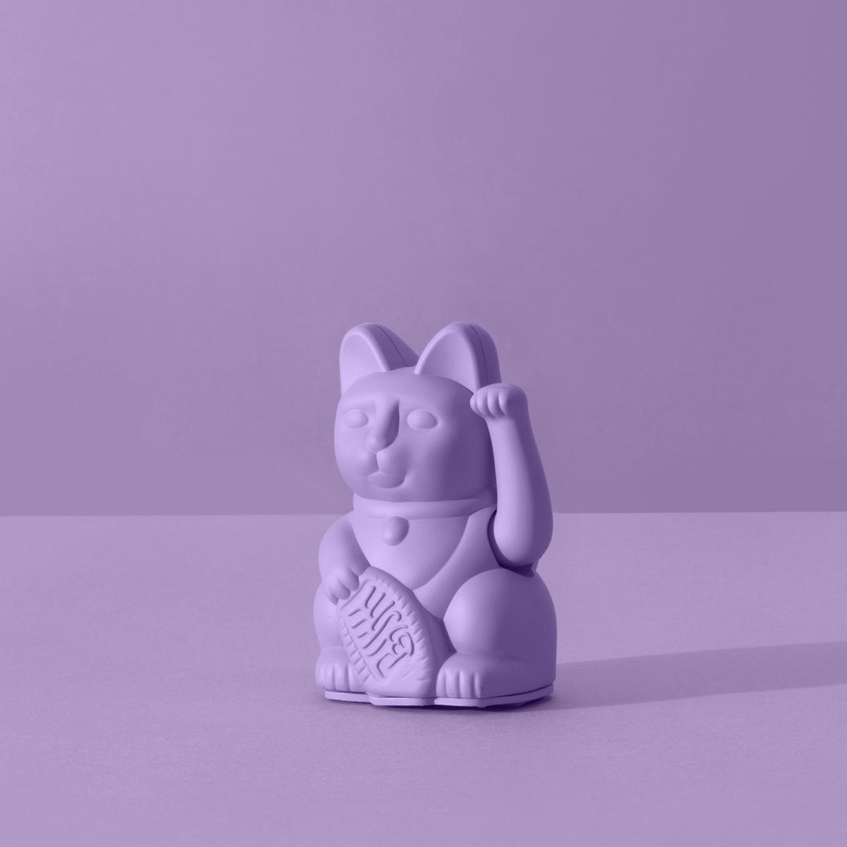 WINKEKATZE Lucky Cat Mini Maneki Neko, Kunststoff, Lilac, 9.8 cm - Lila, Kunststoff (6.7/9.8/5.2cm) - Donkey Products