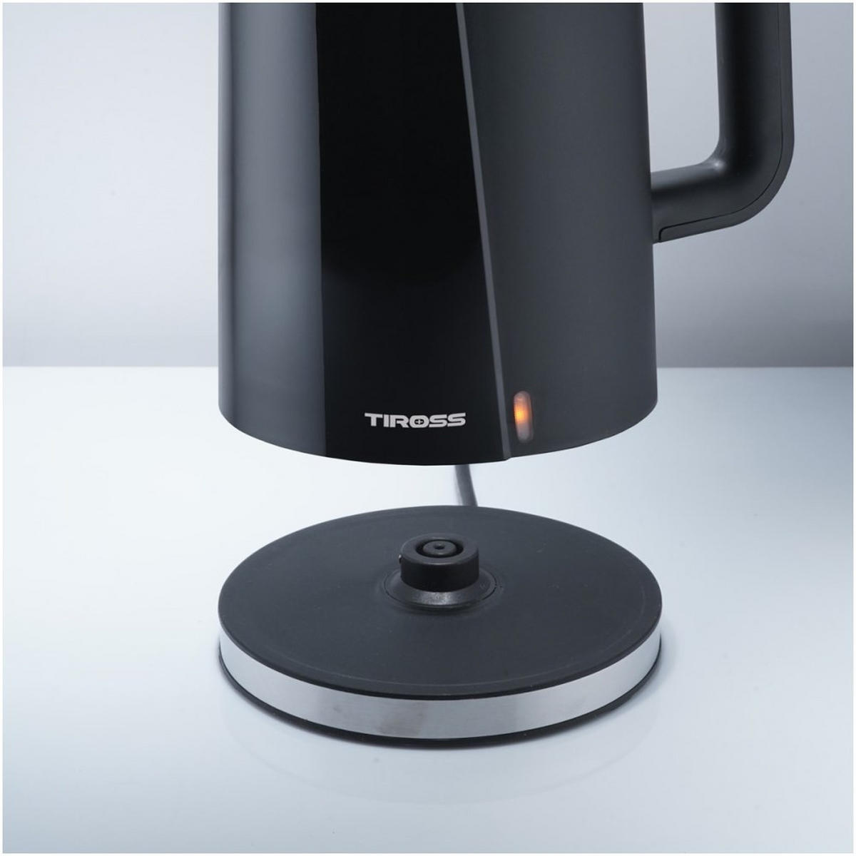 WASSERKOCHER ELEKTRISCH Schwarz 15/15/24.5 cm TS2702 - Schwarz, Metall (15/24.5/15cm) - Tiross 