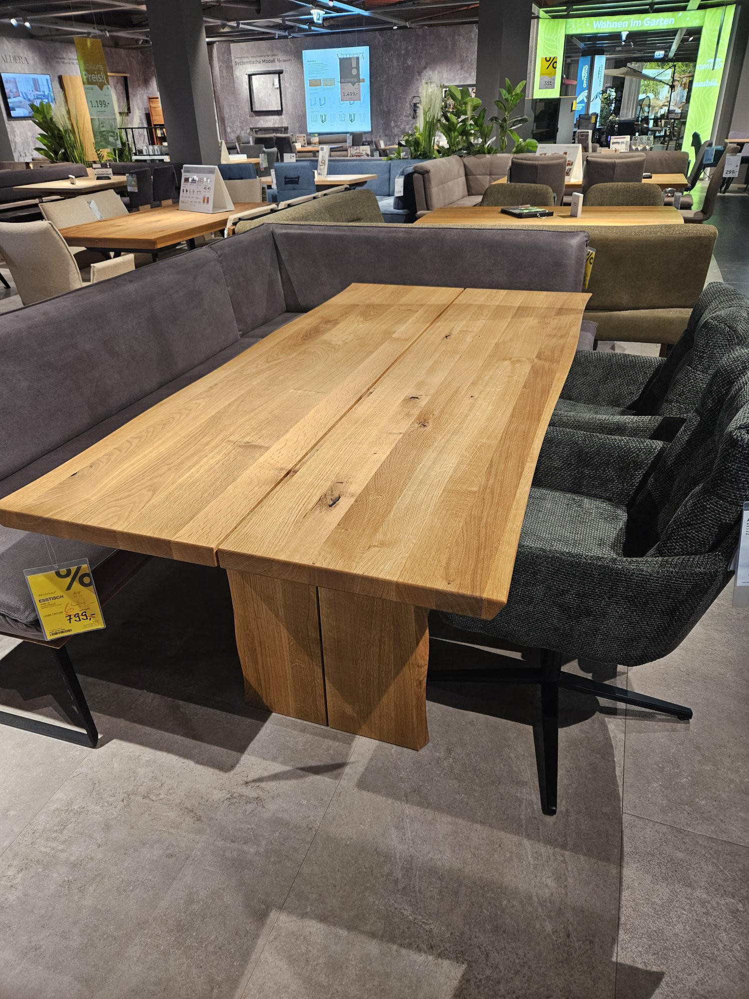 ESSTISCH OVIEDO - Linea Natura