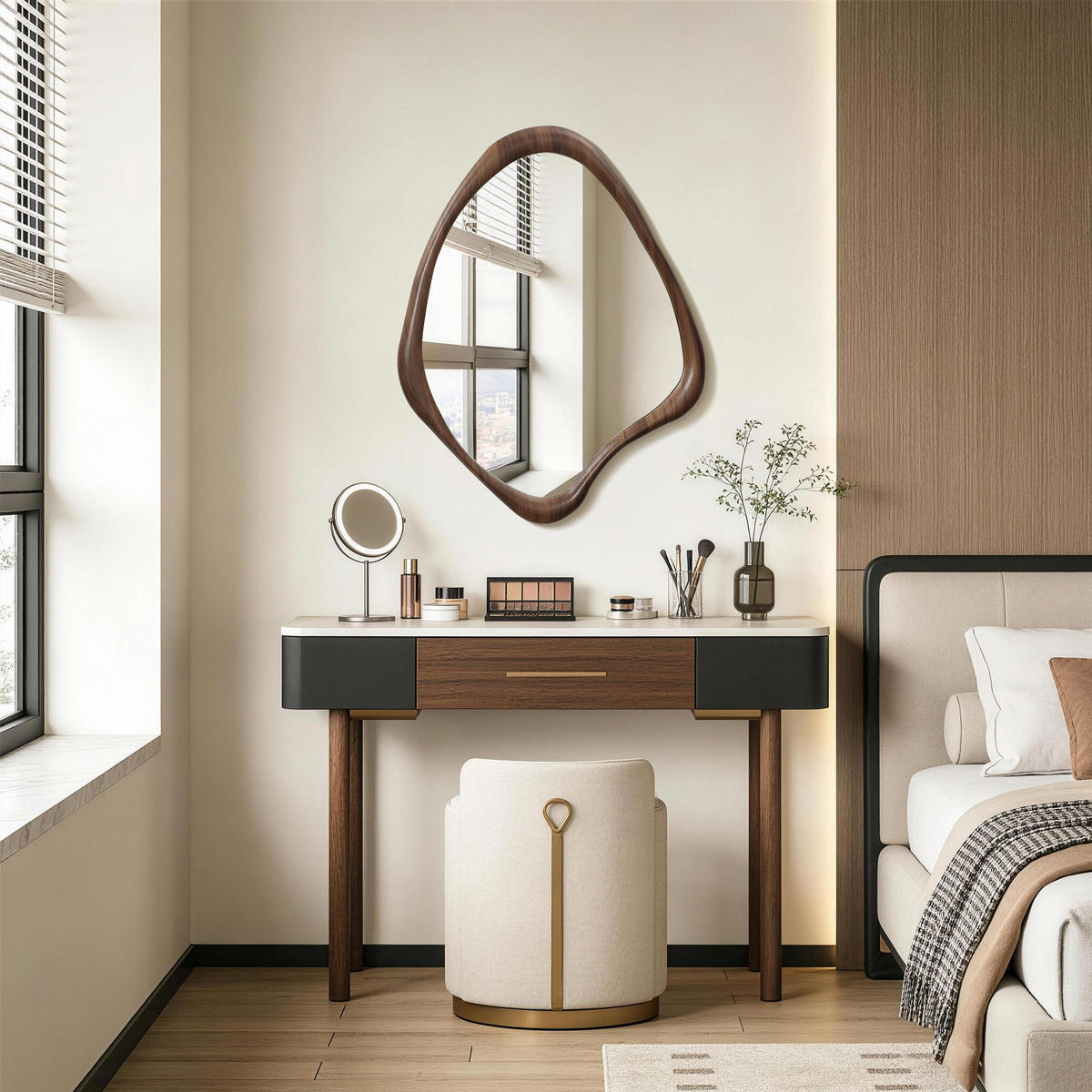 SPIEGEL braun, asymmetrisch, 75 × 60 cm, mit Holzrahmen - Braun, Glas/Holz (59/2.5/75cm) - Hometopia