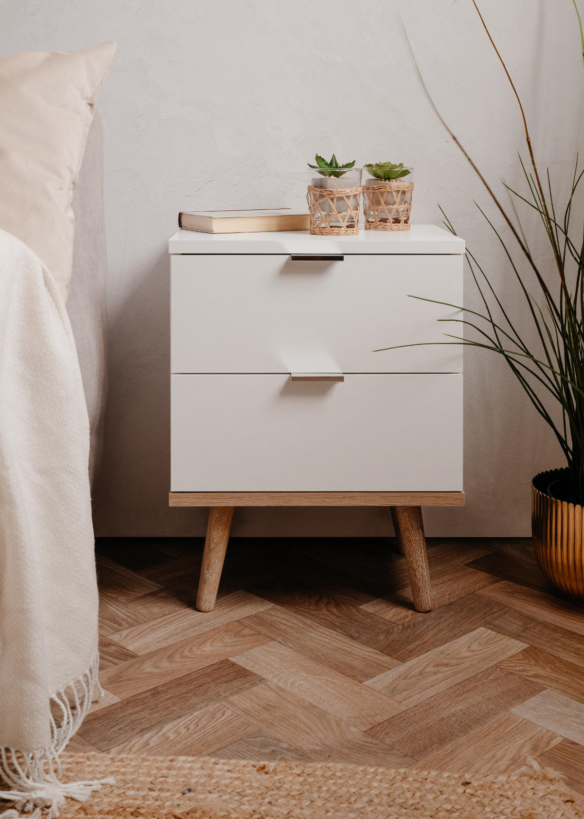 NACHTTISCH weiß matt, Eiche Sonoma massiv 40 cm, Nachtkommode mit 2 Schubladen - Chromfarben/Eichefarben, Holz/Holzwerkstoff (40/52/30cm) - Furn.Design