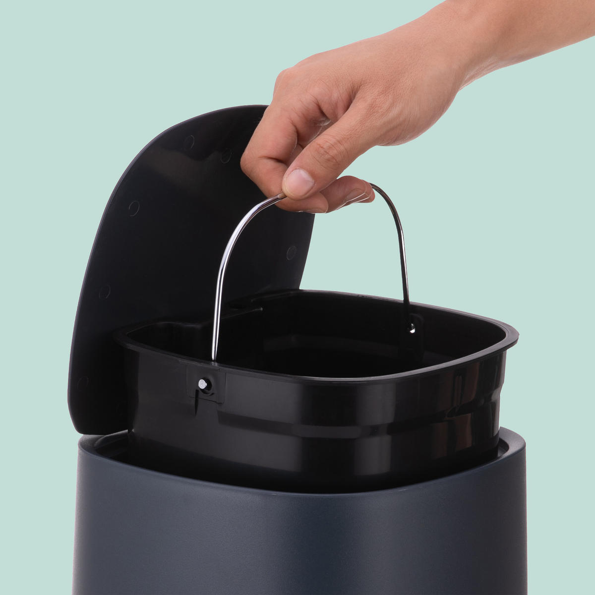 BAD-MÜLLEIMER - Anthrazit, Kunststoff/Metall (21.5/25/21.5cm) - Relaxdays