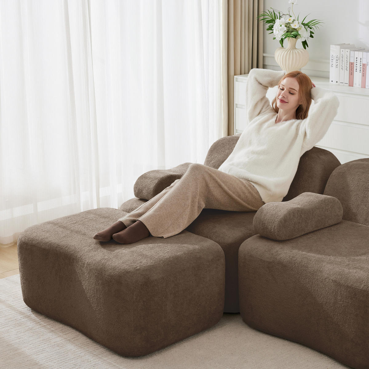 ECKSOFA 384/98/70 cm Braun aus Samt mit Wellenform, tiefer Sitzfläche und modularem Hocker - Braun, Textil (98/384cm) - OKWISH