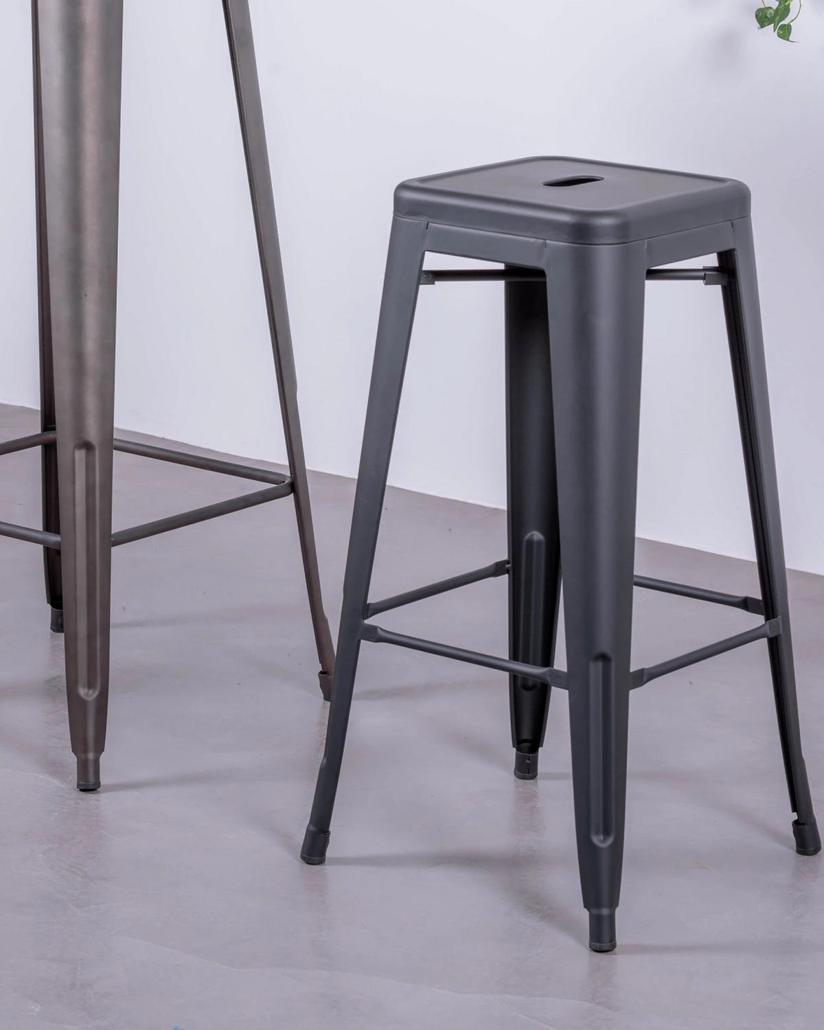 HOCKER Metall Schwarz - Schwarz, Metall (43/78/43cm) - Nest Dream