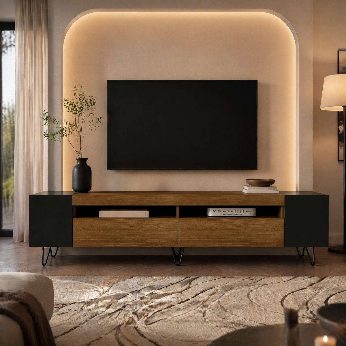 LOWBOARD in Schwarz und Naturfarben TV-Schrank mit offenen Fächern für Wohnzimmer, B180/T36/H43 cm - Schwarz/Naturfarben, Holzwerkstoff/Metall (180/43/36cm) - STILVORA