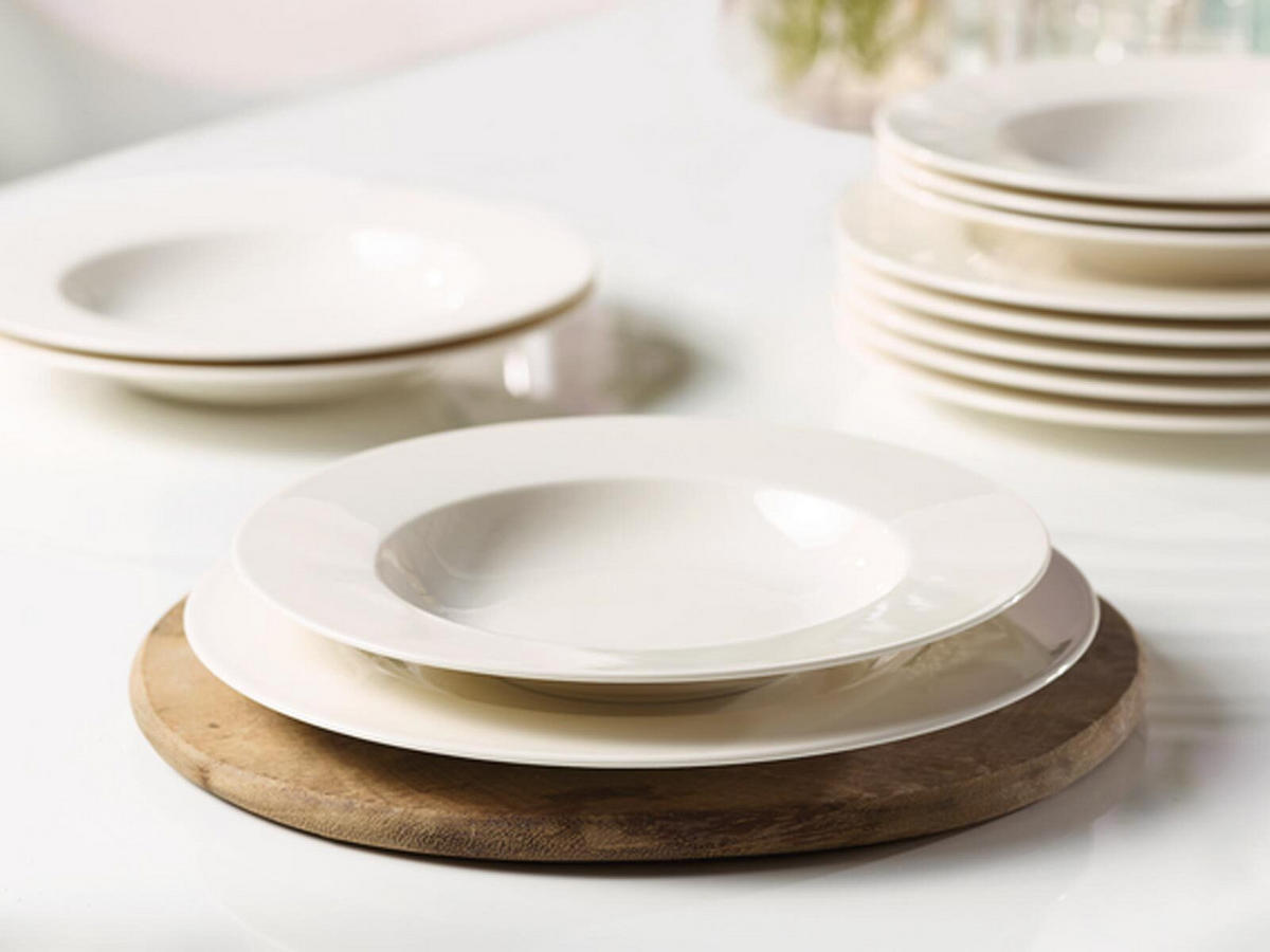 TAFELSERVICE Basic White weiß 12er Set - Weiß, Keramik (1/1/1cm) - vivo | Villeroy & Boch Group