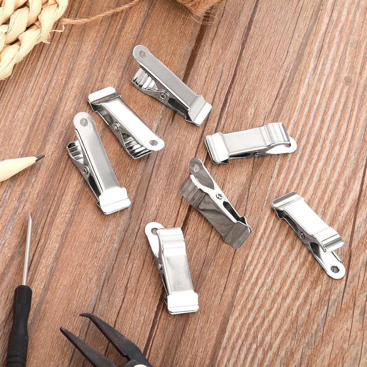 FEDERKLEMMEN – geeignet für Bastelarbeiten, Drähte, Fotos, Vorhänge usw., 12er-Packung – silber - Silberfarben, Metall (4/1.3/1cm) - DCA