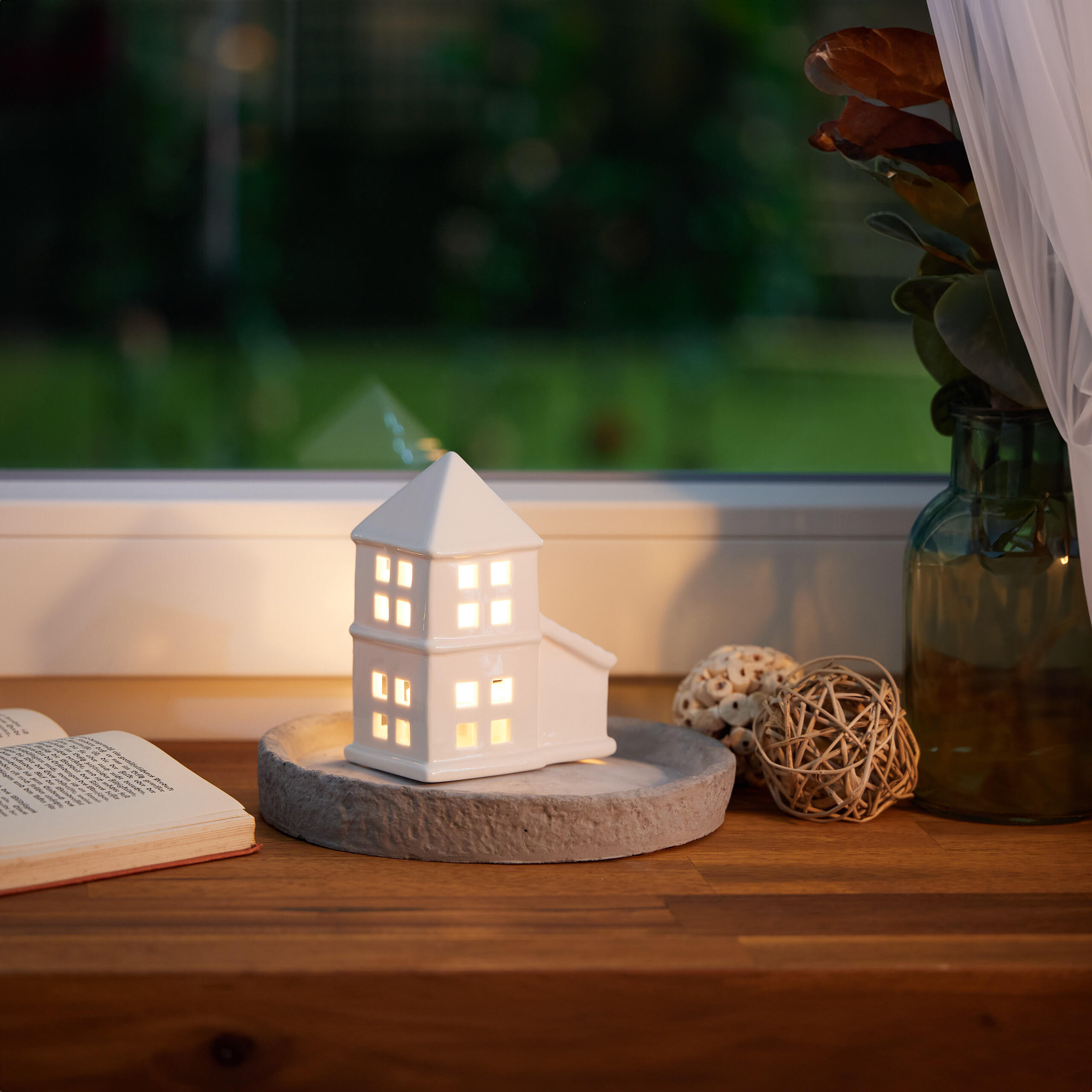 TEELICHTHAUS - Weiß, Keramik (11.5cm) - Relaxdays