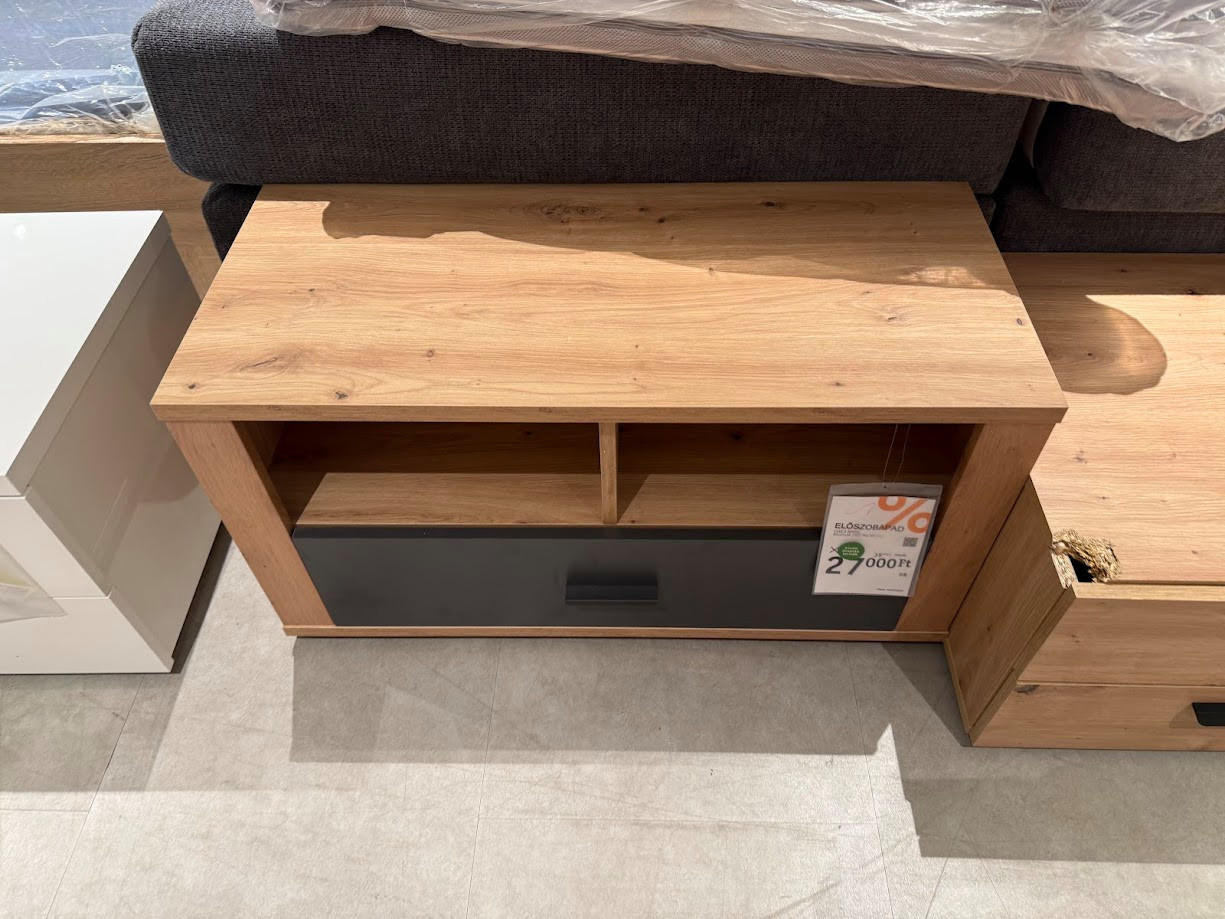 ELŐSZOBAPAD MAXIM-BUDAÖRS OUTLET - Xora