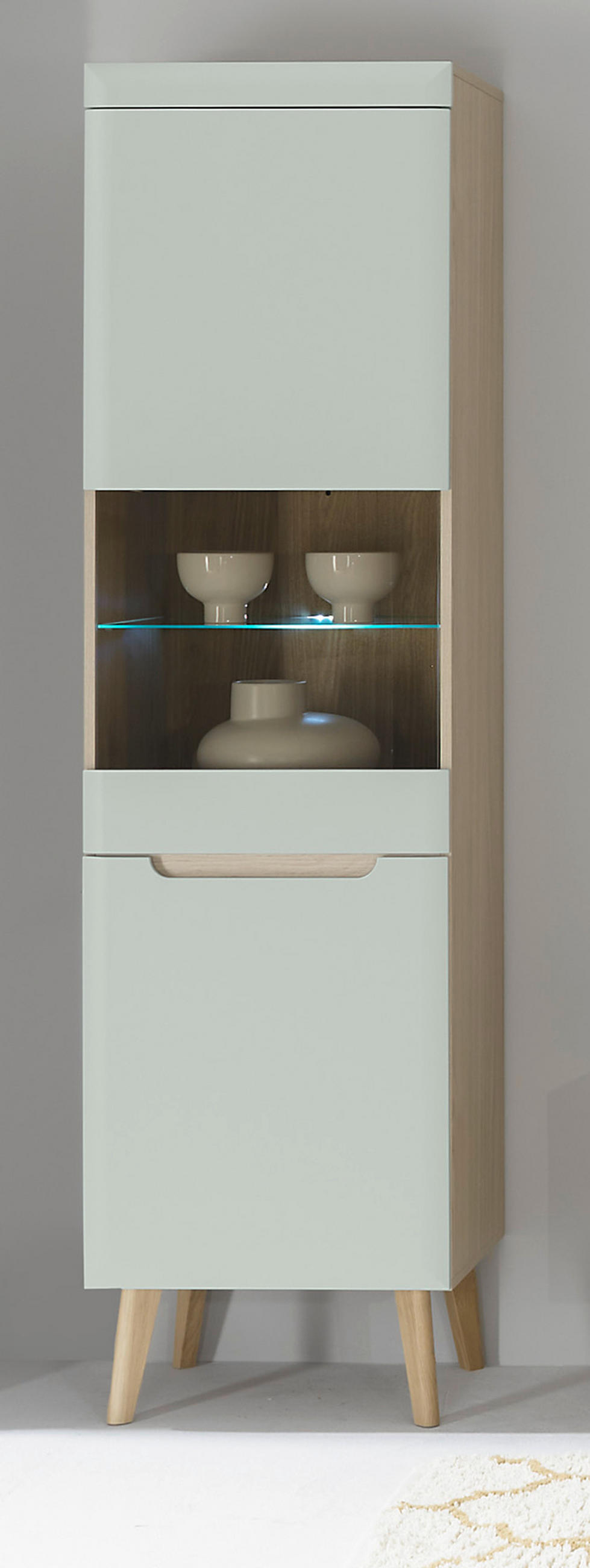 VITRINE Pistazie grün, Eiche, skandinavisch 53 x 197 cm, Standvitrine mit Soft-Close-Funktion - Eichefarben/Pastellgrün, Glas/Eichenholz (53/197/40cm) - Furn.Design