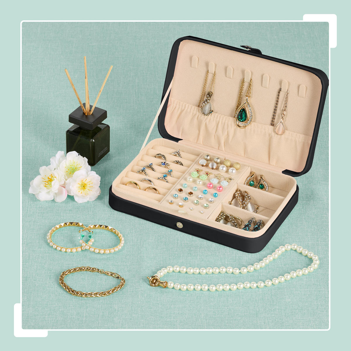 SCHMUCKKÄSTCHEN - Schwarz, Holzwerkstoff/Kunststoff (21/4.5/14.5cm) - Relaxdays