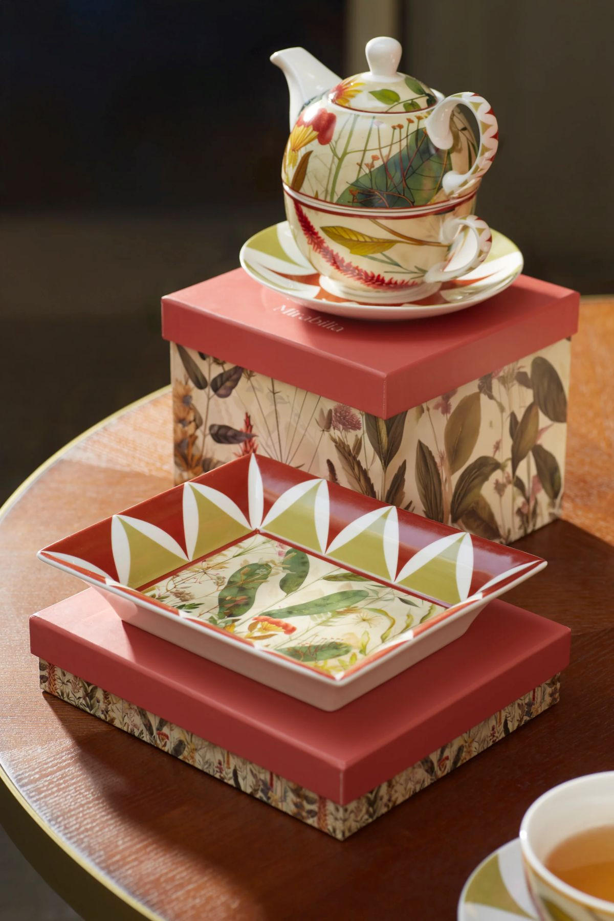 SCHALE/ Porzellanplatte rechteckig MIRABILIA 16 x 20 cm rot - Orange, Keramik (10.6/10.6/18.4cm) - Rose & Tulipani