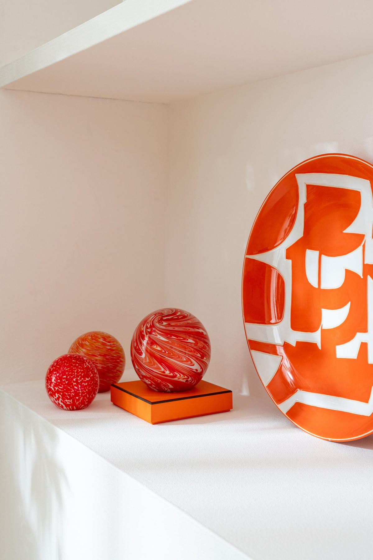 BRIEFBESCHWERER BALL - Orange, Glas (12/12/12cm) - J-Line