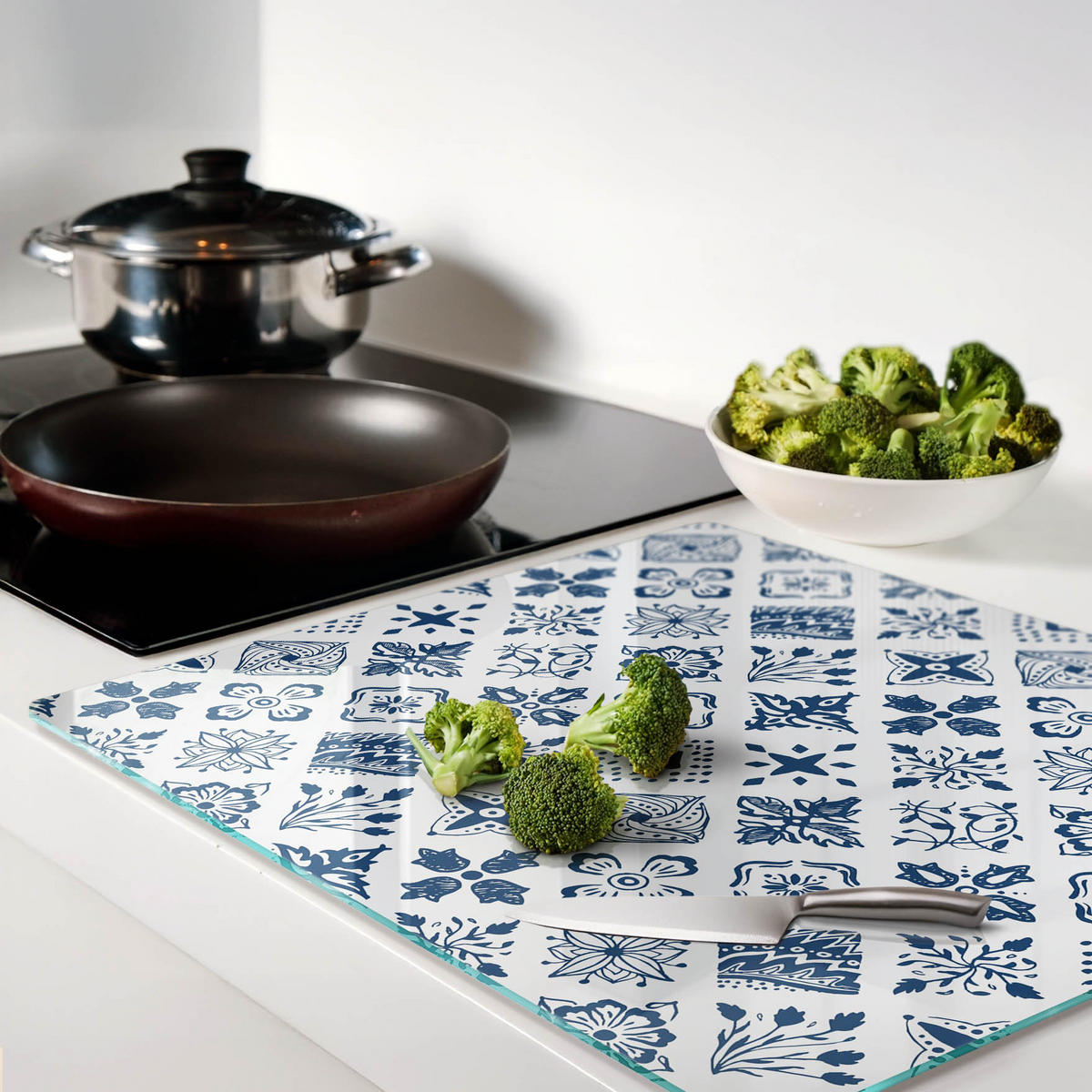 GLASPLATTE 60x52 cm Blumenmuster - Blau, Glas (60/0.4/52cm) - TULUP