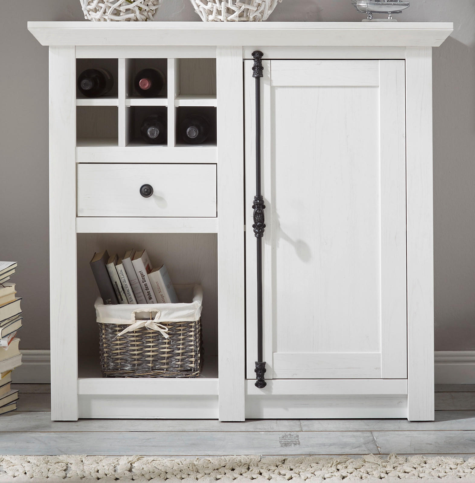 KOMMODE Pinie weiß Landhaus 105 cm, Anrichte mit Weinregal - Schwarz/Weiß, Holzwerkstoff/Metall (105/100/45cm) - Furn.Design