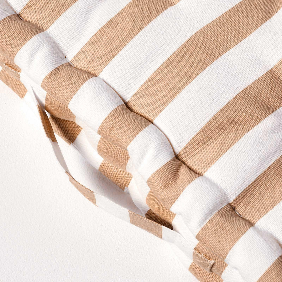 SITZKISSEN beige-weiß gestreift 50/50/10 cm - Beige, Textil (50/50/10cm) - Homescapes