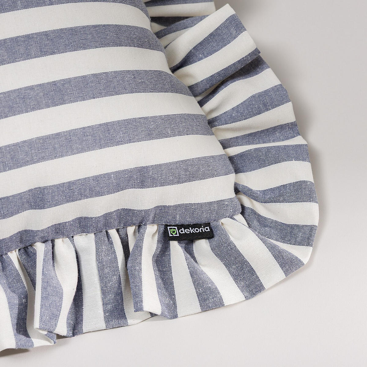 KISSENHÜLLE Charlotte 45x45 cm mit Rüsche - Blau, Textil (45/1cm) - Dekoria