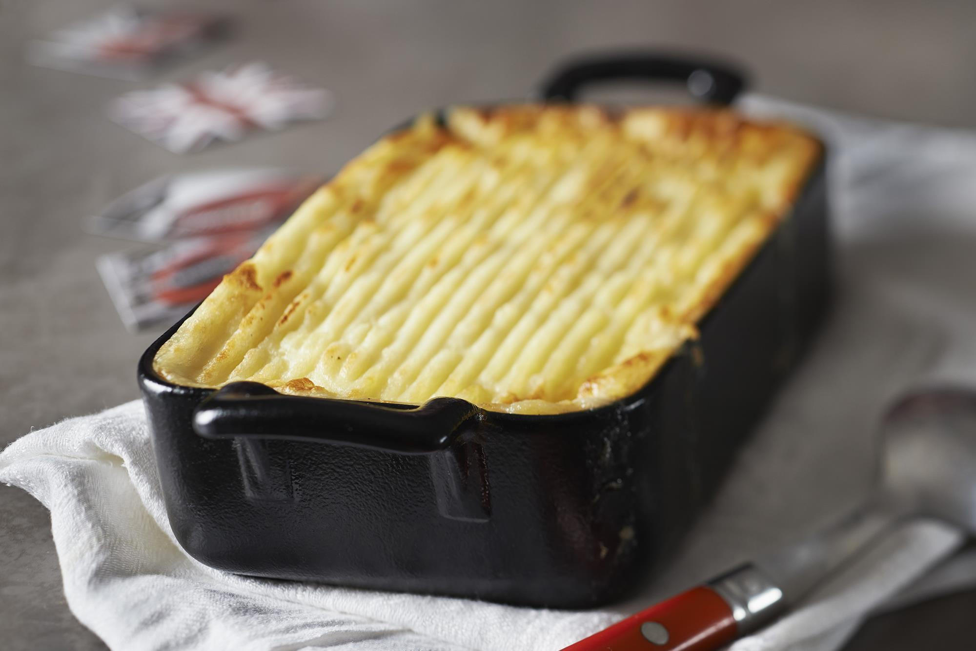 AUFLAUFFORM 250 cl RECHTECKIG Gusseisenoptik - Schwarz, Keramik (30/21.5/6.5cm) - Revol Porcelaine France