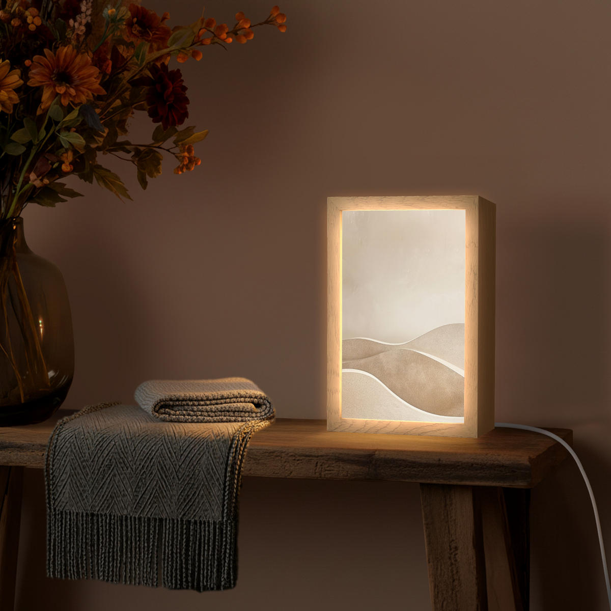 STOLNÍ LAMPA Béžová - Příroda - Abstraktní - Moderní 20x30 cm - šampaňská, kompozitní dřevo (8/20/30cm) - OnlyWow