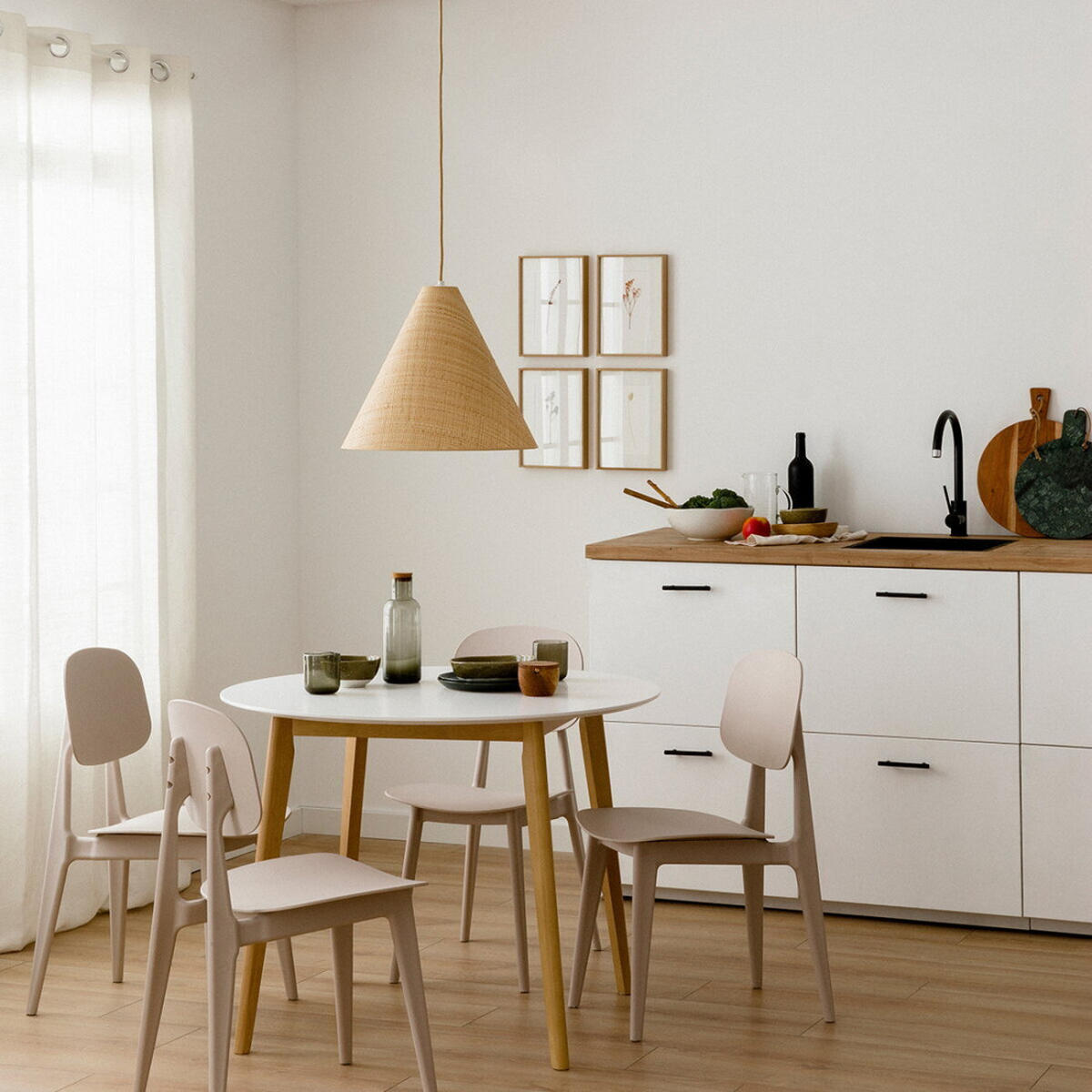 STUHL Helm Beige 43 cm x 82.5 cm - Beige, Kunststoff (43/82/51cm) - Kenay Home