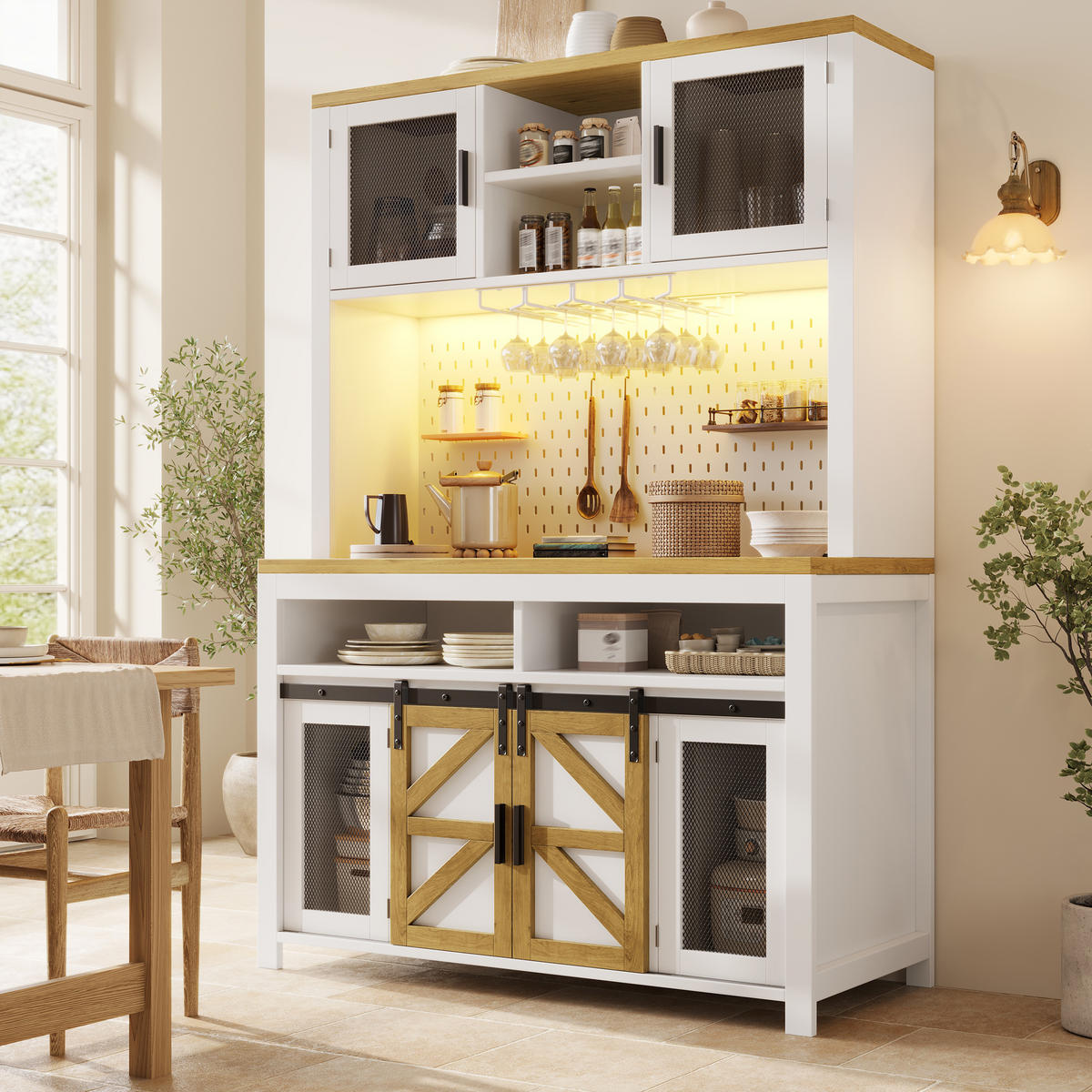 HIGHBOARD in Weiß Mehrzweckschrank mit USB-Anschluss und LED B120/T40/H174.5cm, für Küche Esszimmer - Weiß, Holzwerkstoff (120/174.5/40cm) - STILVORA
