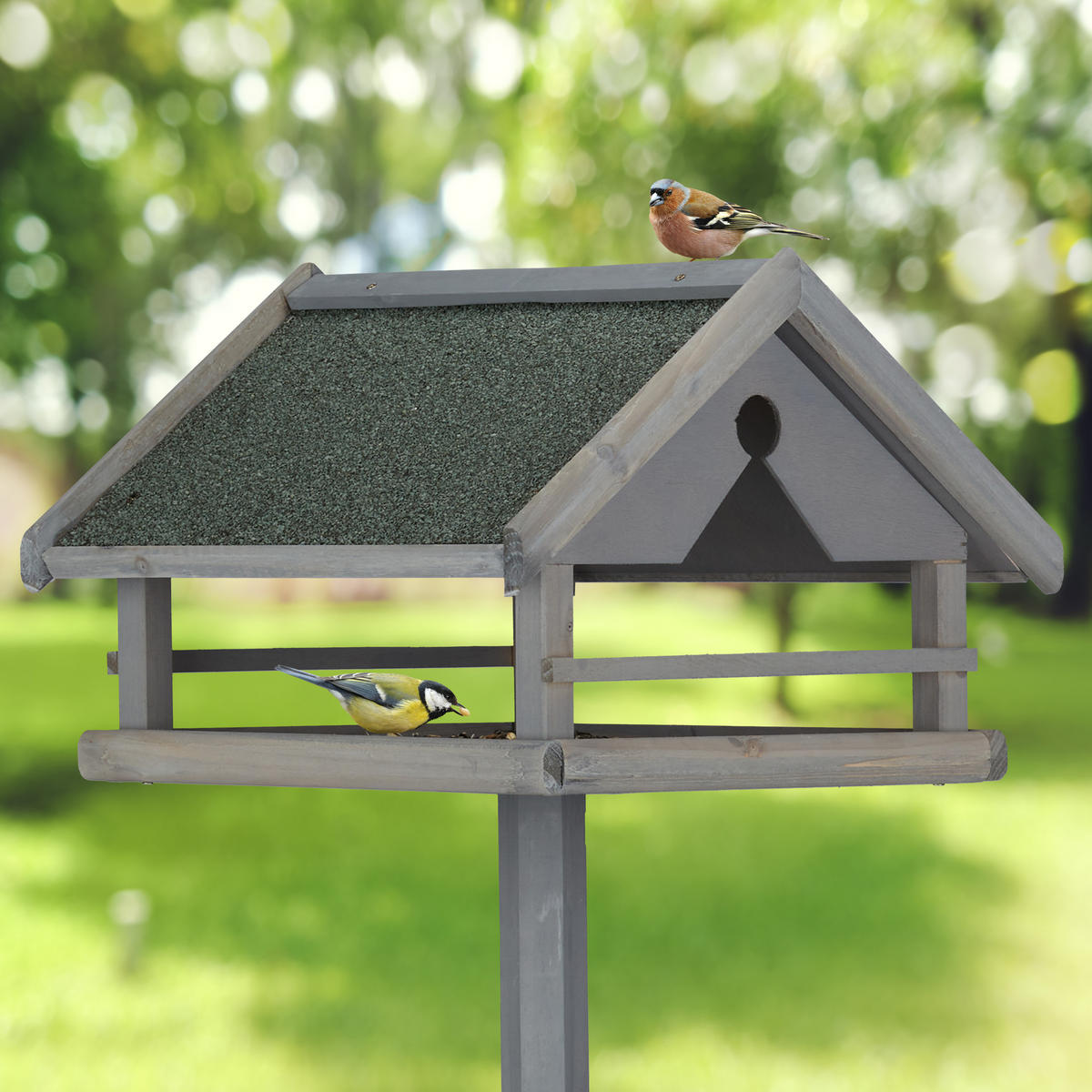 VOGELFUTTERHAUS - Grau, Holz (62/120/55cm) - Relaxdays