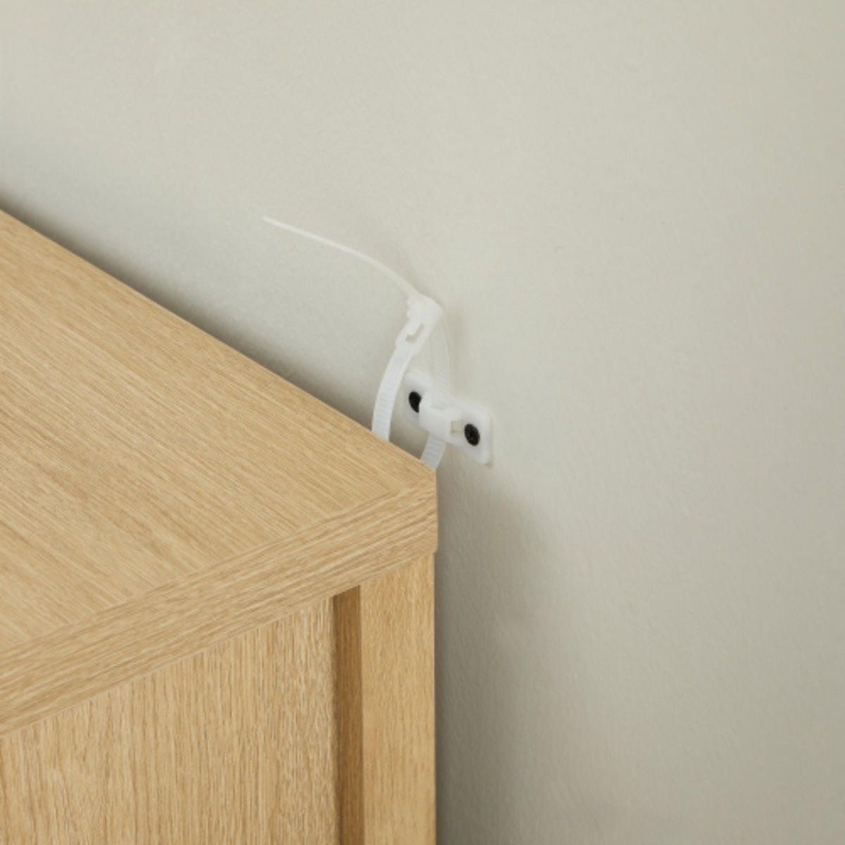 SIDEBOARD 160/40/80 cm eichefarben aus MDF mit Tip-On Öffnung, Soft-Close Scharnieren und kippsicherer Wandhalterung - Eichefarben, Holzwerkstoff (160/80/40cm) - OKWISH