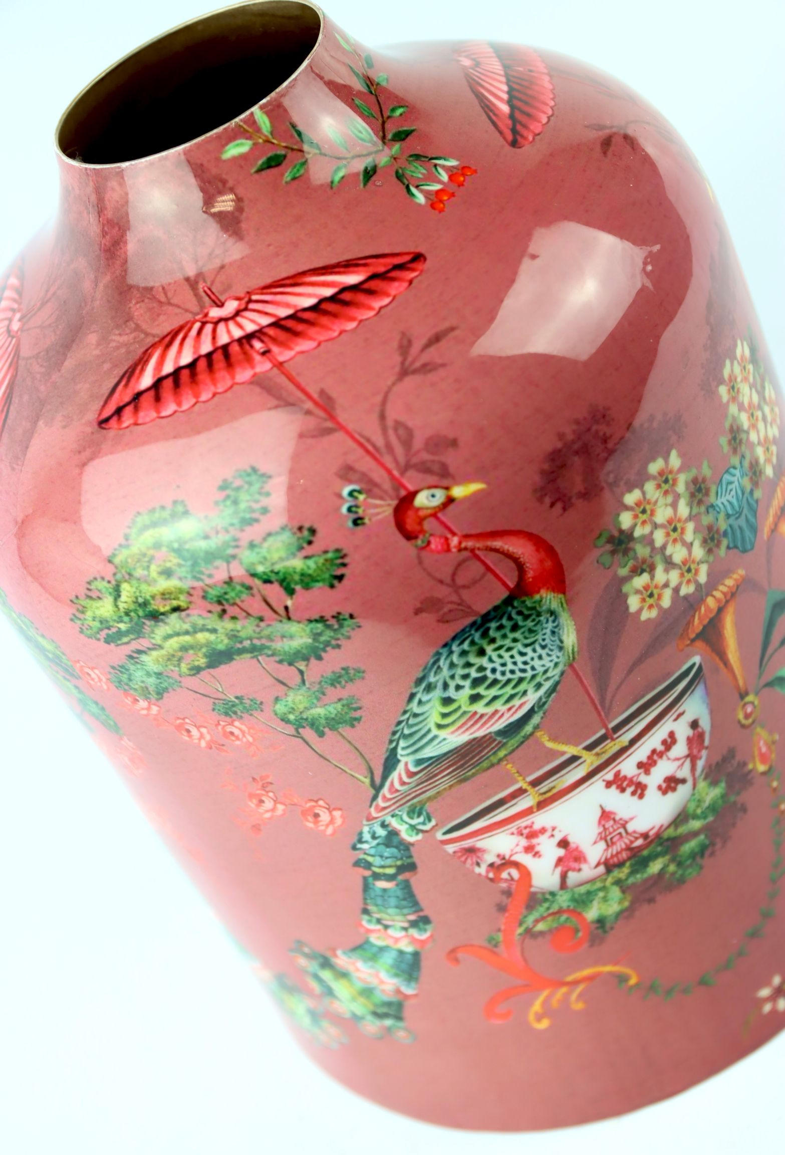 VASE Asian Fauna rot mit Pfauenmotiv - Rot, Metall (23cm) - FURNARO