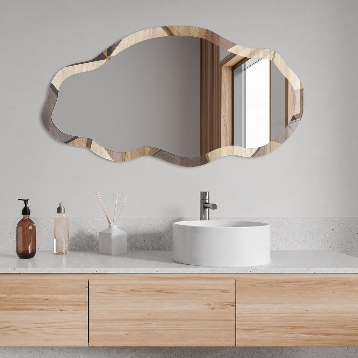 SPIEGEL 90x45 cm asymmetrisch mit Druck - Holzgeometrie - Transparent, Glas (45/90/0.4cm) - TULUP