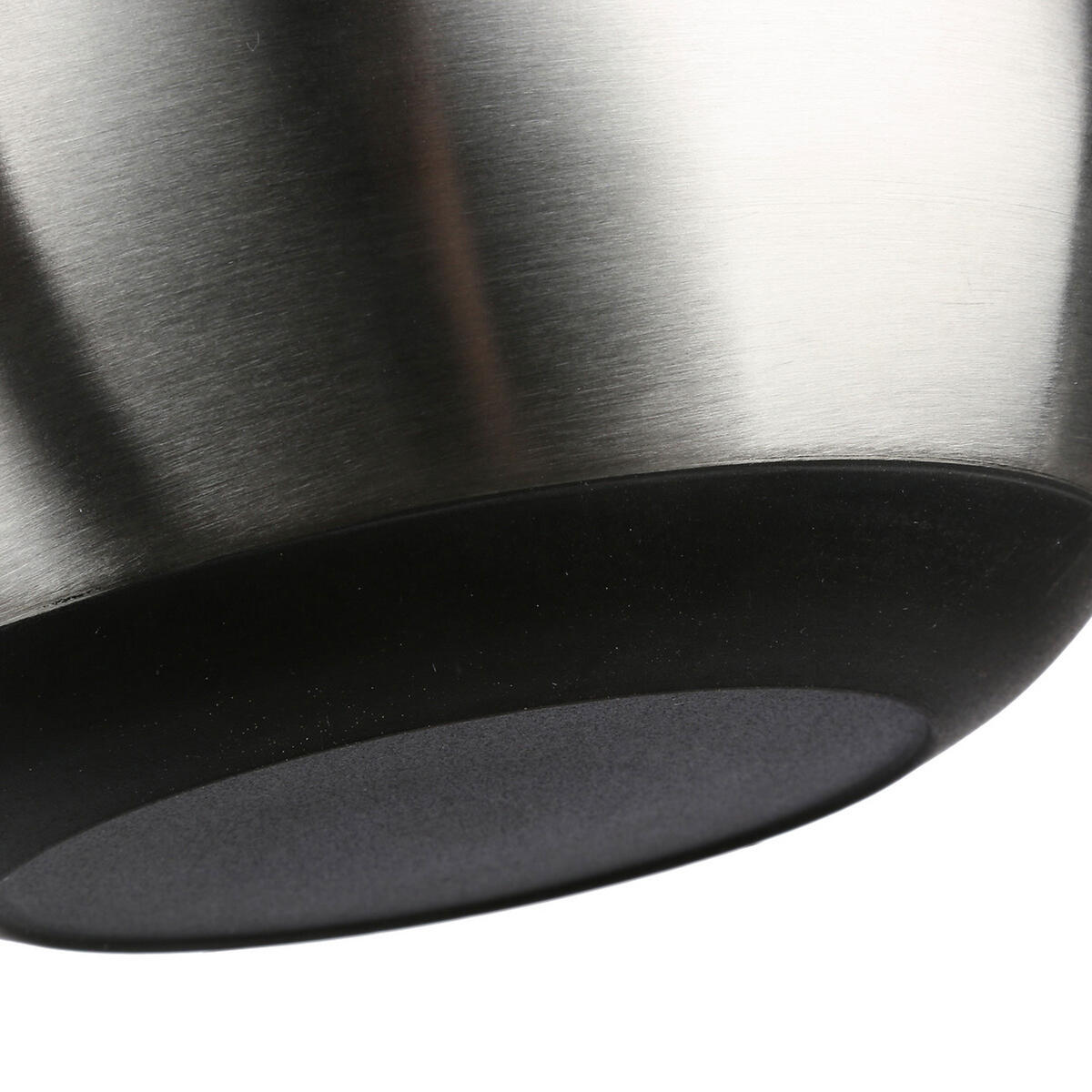 SALATSCHÜSSEL mit gummierter Unterseite, Edelstahl, TPR, Schwarz, 4.5 Liter - Schwarz, Metall (25.8/25.8/13.8cm) - 5five Simply Smart