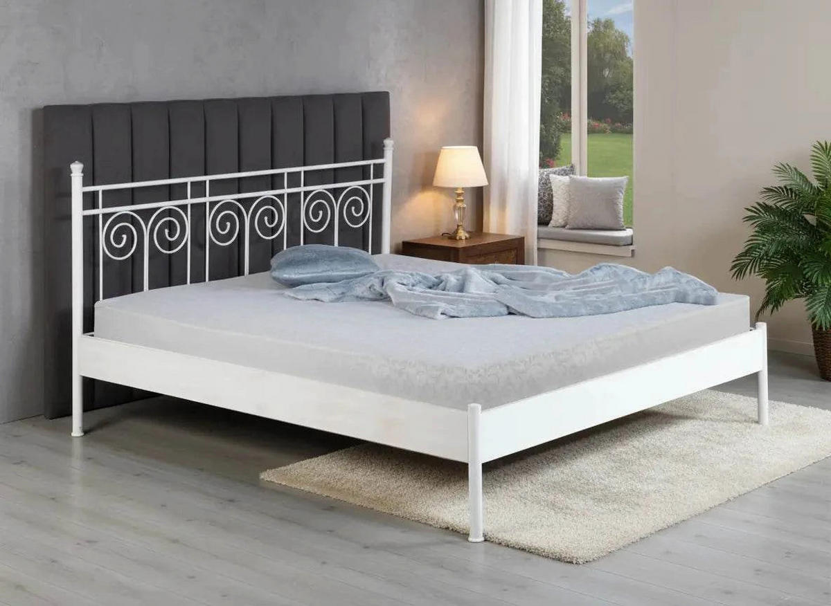 METALLBETT Ida / 200 x 200 cm / weiss-kupfer gewischt - Weiß, Metall (200/200cm) - BED BOX