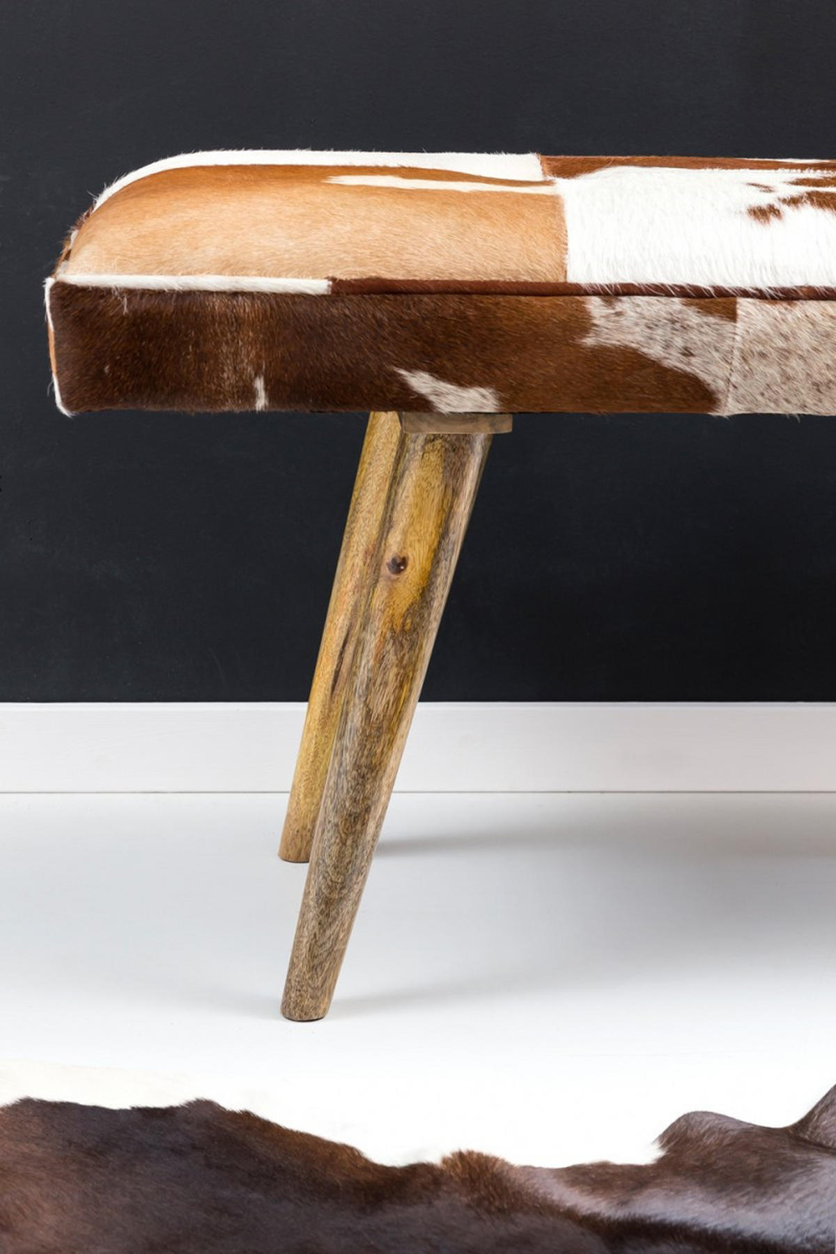 SITZBANK – Ziegenfell/Leder, Landhausstil, Mango Holz, 220 kg Belastbarkeit - Braun, Mangoholz/Leder (120/52/40cm) - KADIMA DESIGN