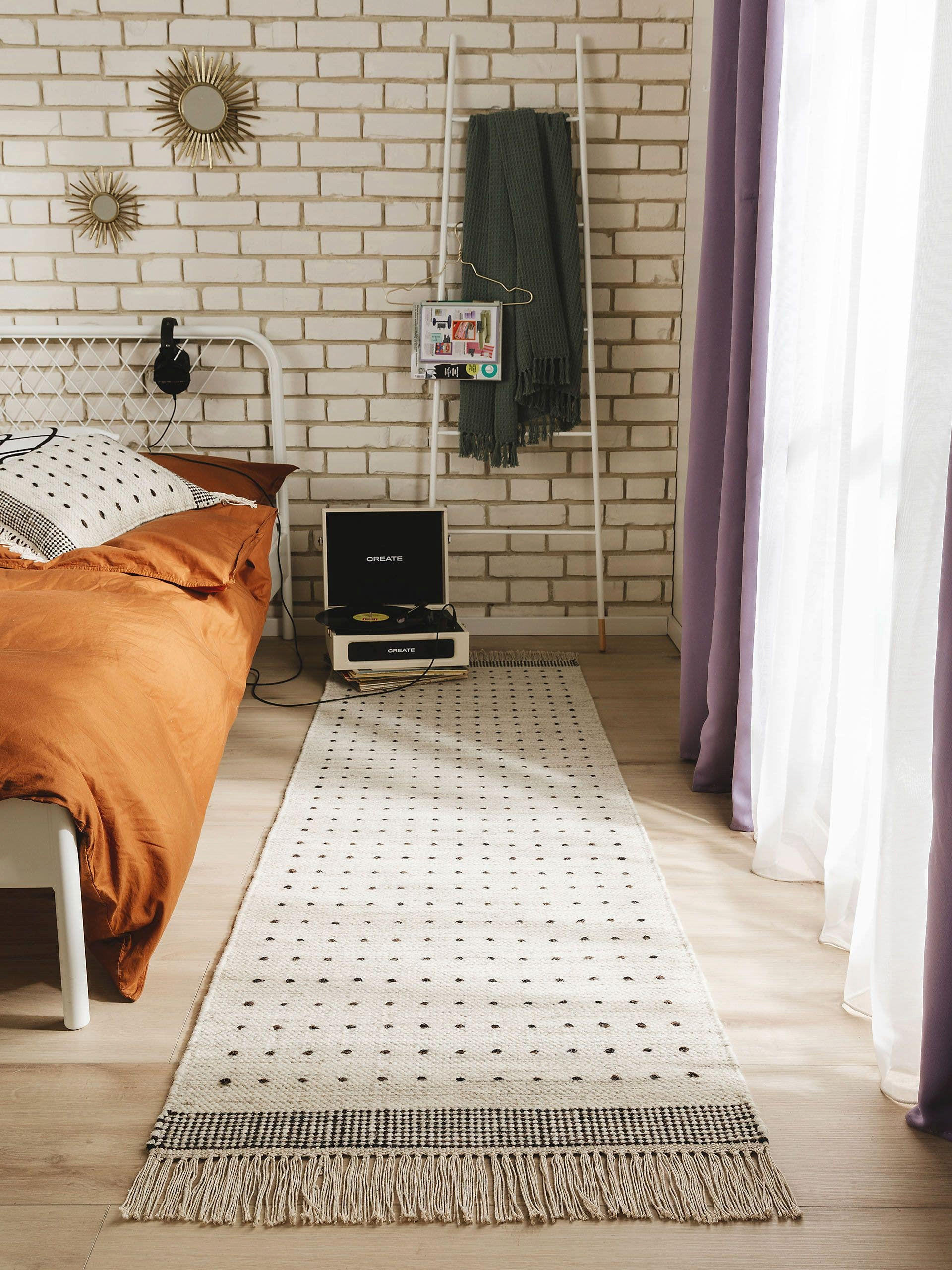 WOLLTEPPICH-LÄUFER Bahati Schwarz/Weiß 70x200 cm - Schwarz, Textil (70/200cm) - benuta Pop