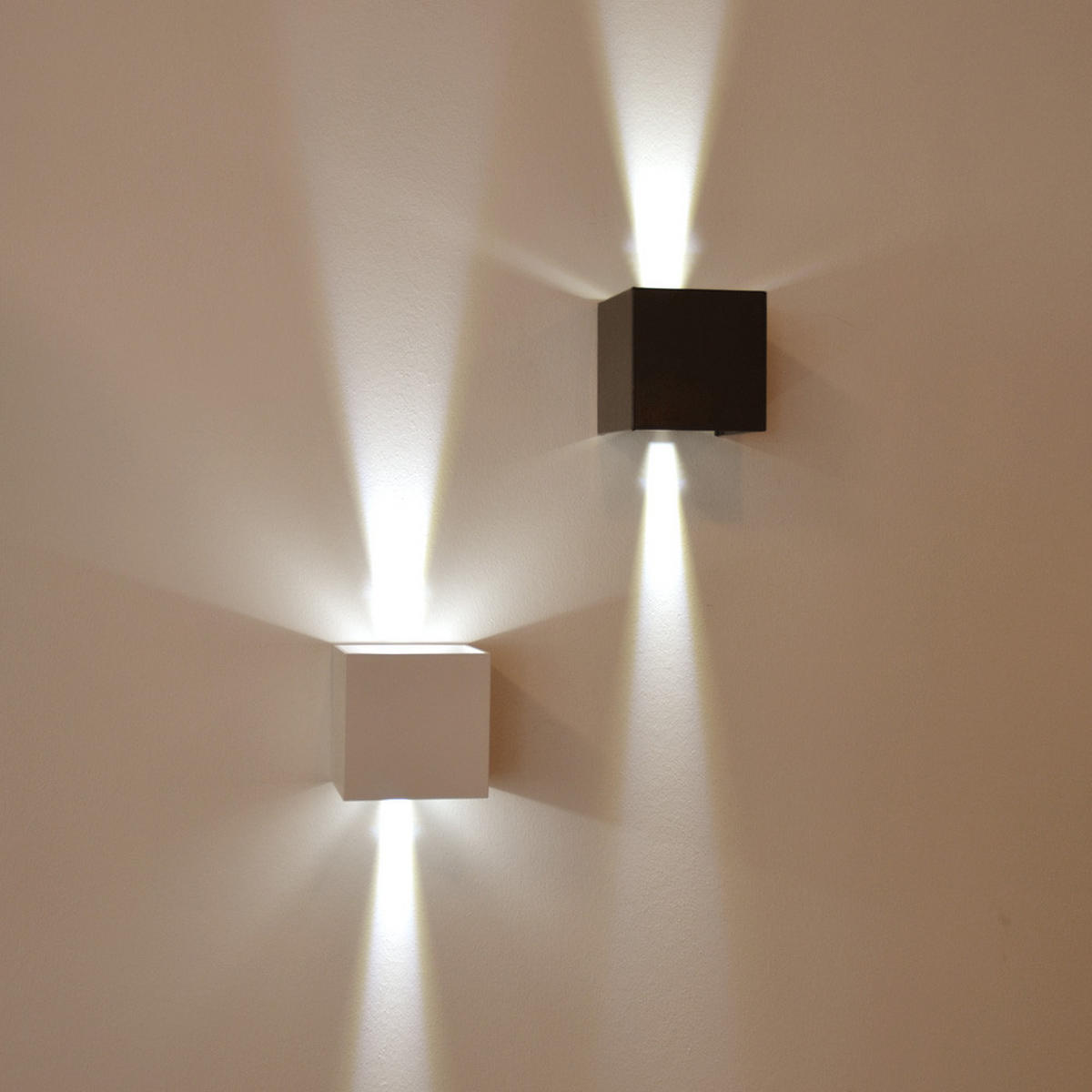 ➤ Anthrazit LED-WANDLAMPE nur online Rechteckig Ixa s.luce jetzt