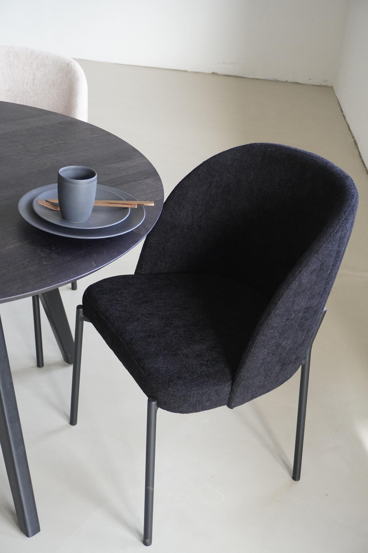 STUHL Kris bouclé schwarz - Schwarz, Textil/Metall (53/84/53cm) - INKA furniture