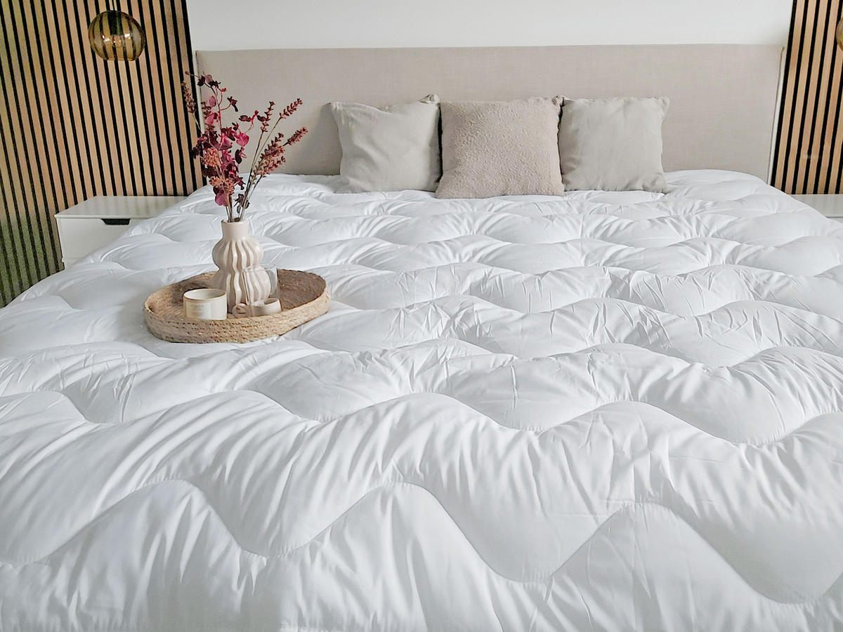 BETTDECKE, 240x220 cm, 100% Polyester, Weiß - Weiß, Textil (240/220cm) - Zollner