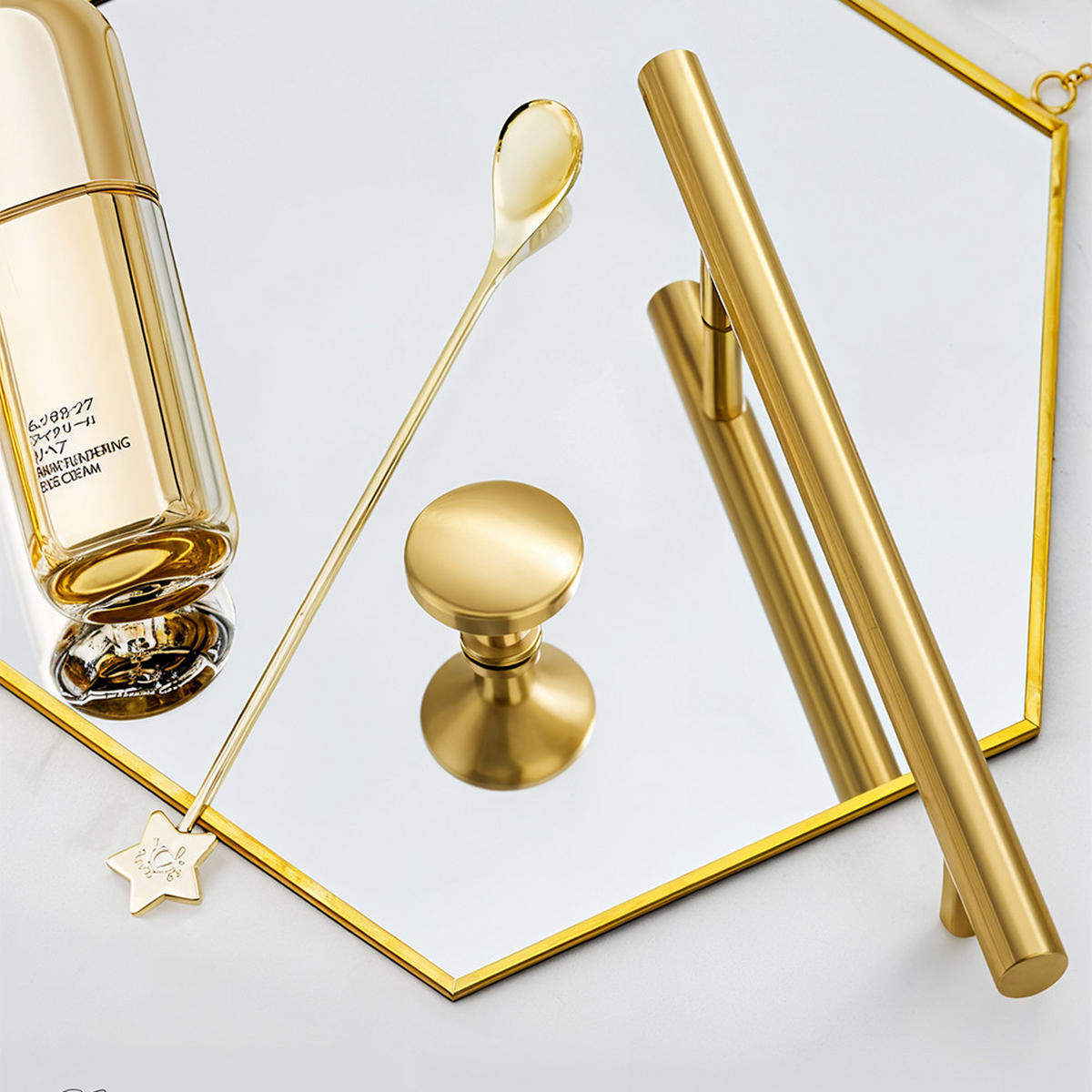 MÖBELGRIFFE 10er-Set aus rostfreiem Edelstahl goldene Vielseitig einsetzbar Einfache Montage Angenehme Haptik Pflegeleicht 250 mm - Goldfarben, Metall (25/1/16cm) - Livingandhome