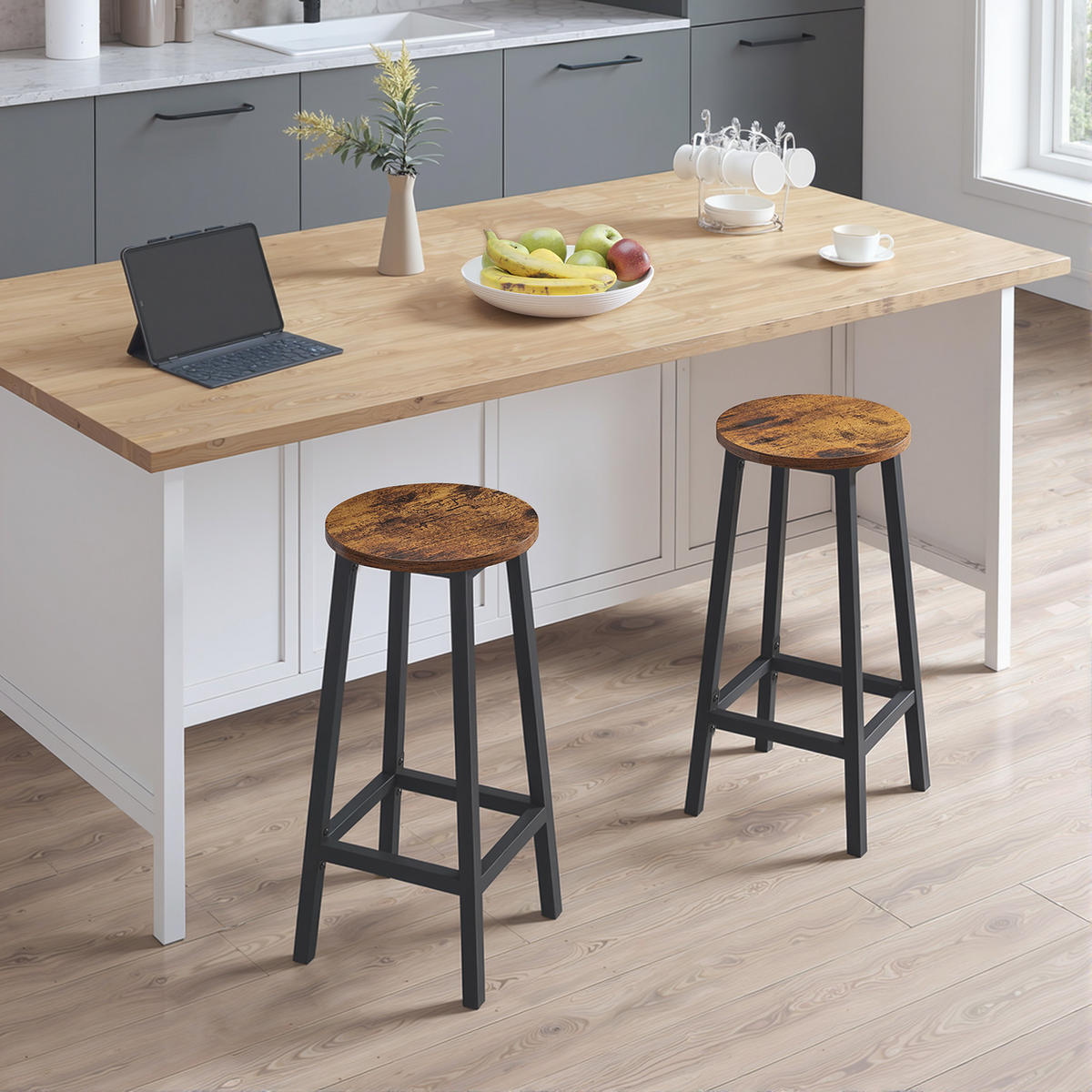 BARHOCKER in Eiche rustikal und Schwarz Beine - Wildeiche, Holzwerkstoff (32/65/32cm) - Home Collective