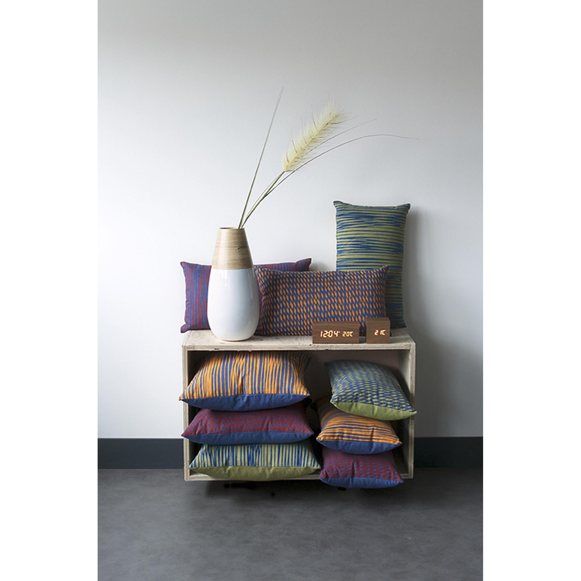 Thumbnail - Karlsson Wecker, Braun, Holz, Quadratisch, 8x8x8 cm, CE, Dekoration, Uhren, Wecker