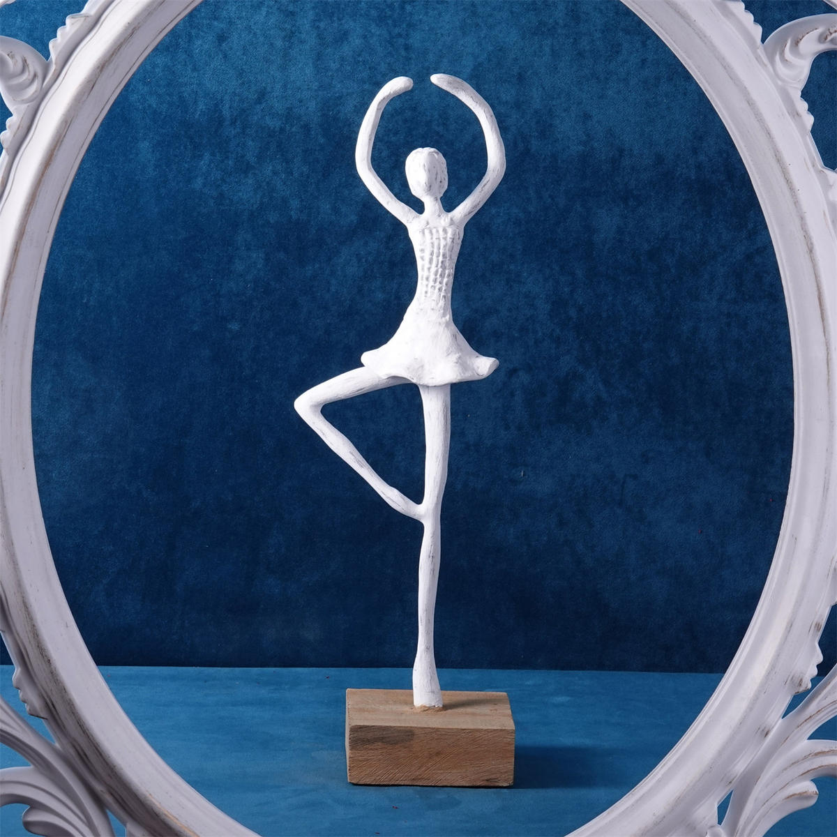 SKULPTUR-SET Ballerina 3-tlg. verschiedene Posen, Naturholz-Sockel weiß - Weiß, Holz (33/40/10cm) - CREEDWOOD