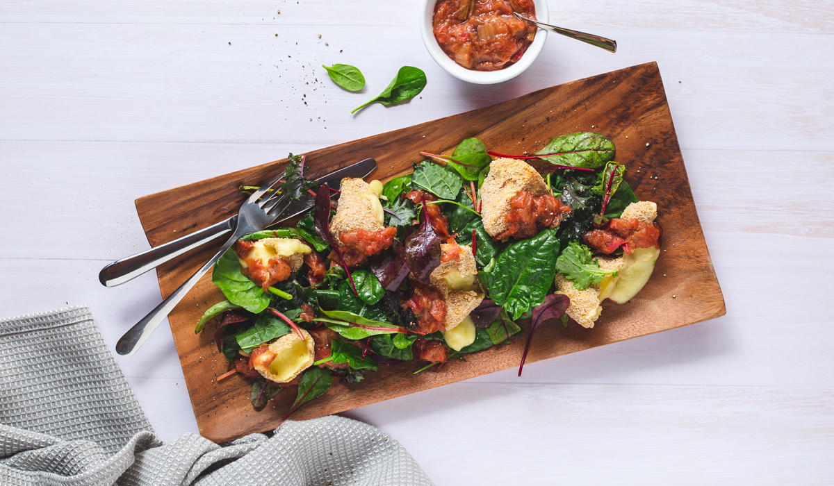 XXXLecker Rezept Panierter Camemebert mit Rhabarber Chutney