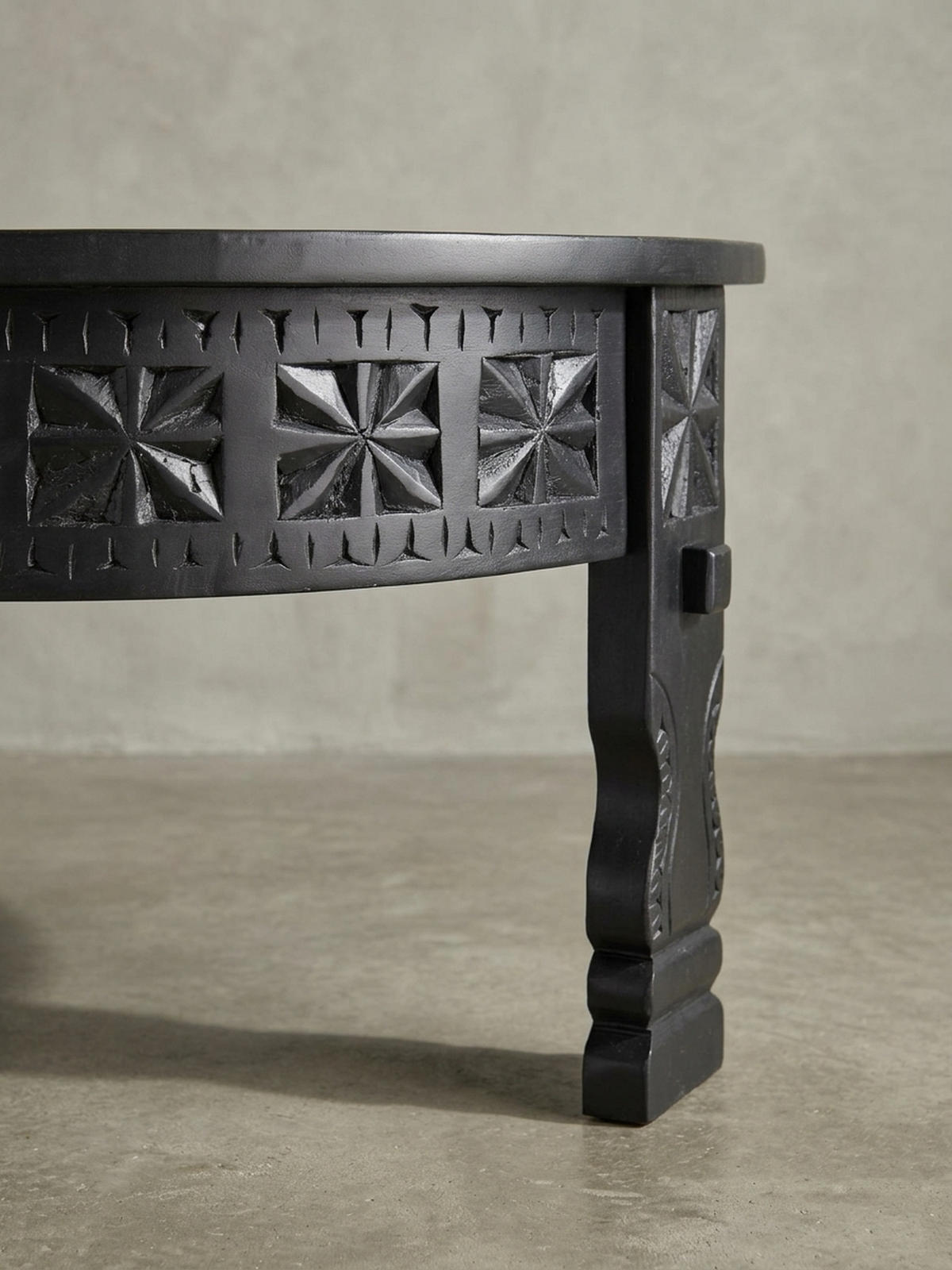COUCHTISCH Orientalisch in Schwarz, Lackiertes Massivholz, Handgefertigt - Schwarz, Holz (60/60/36cm) - KADIMA DESIGN