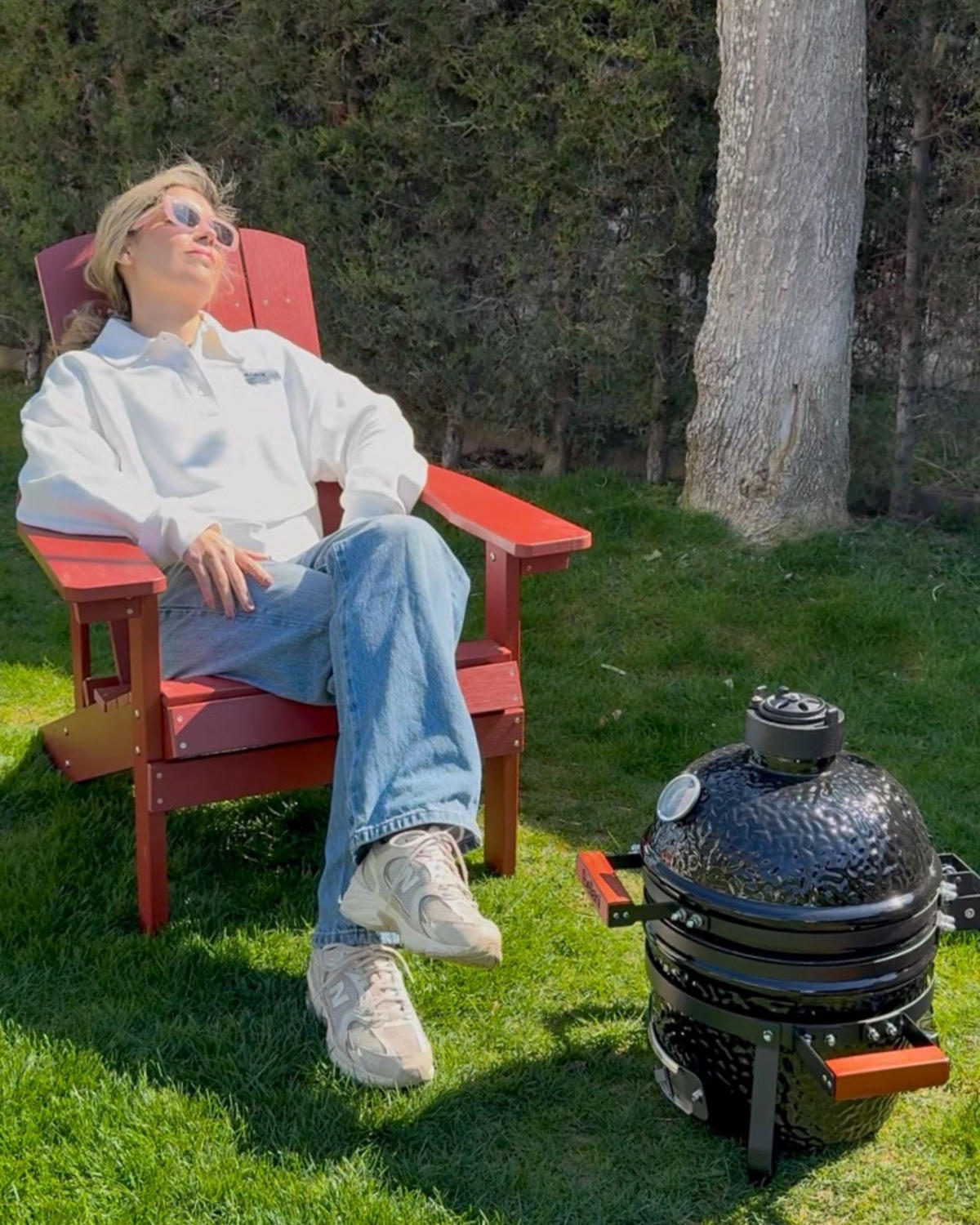 ZAHRADNÍ ŽIDLE Umělé dřevo červená Adirondack - červená, plast (75/88/88cm) - Beliani