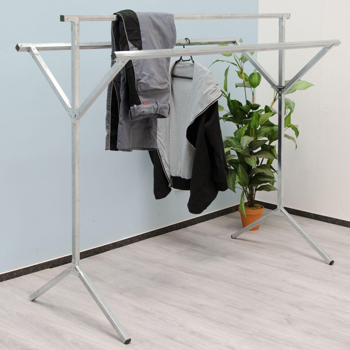 KLEIDERSTÄNDER mit 3 Aufhängestangen, 150/67/133 cm, Silber - Silberfarben, Metall (67/133/150cm) - eyepower