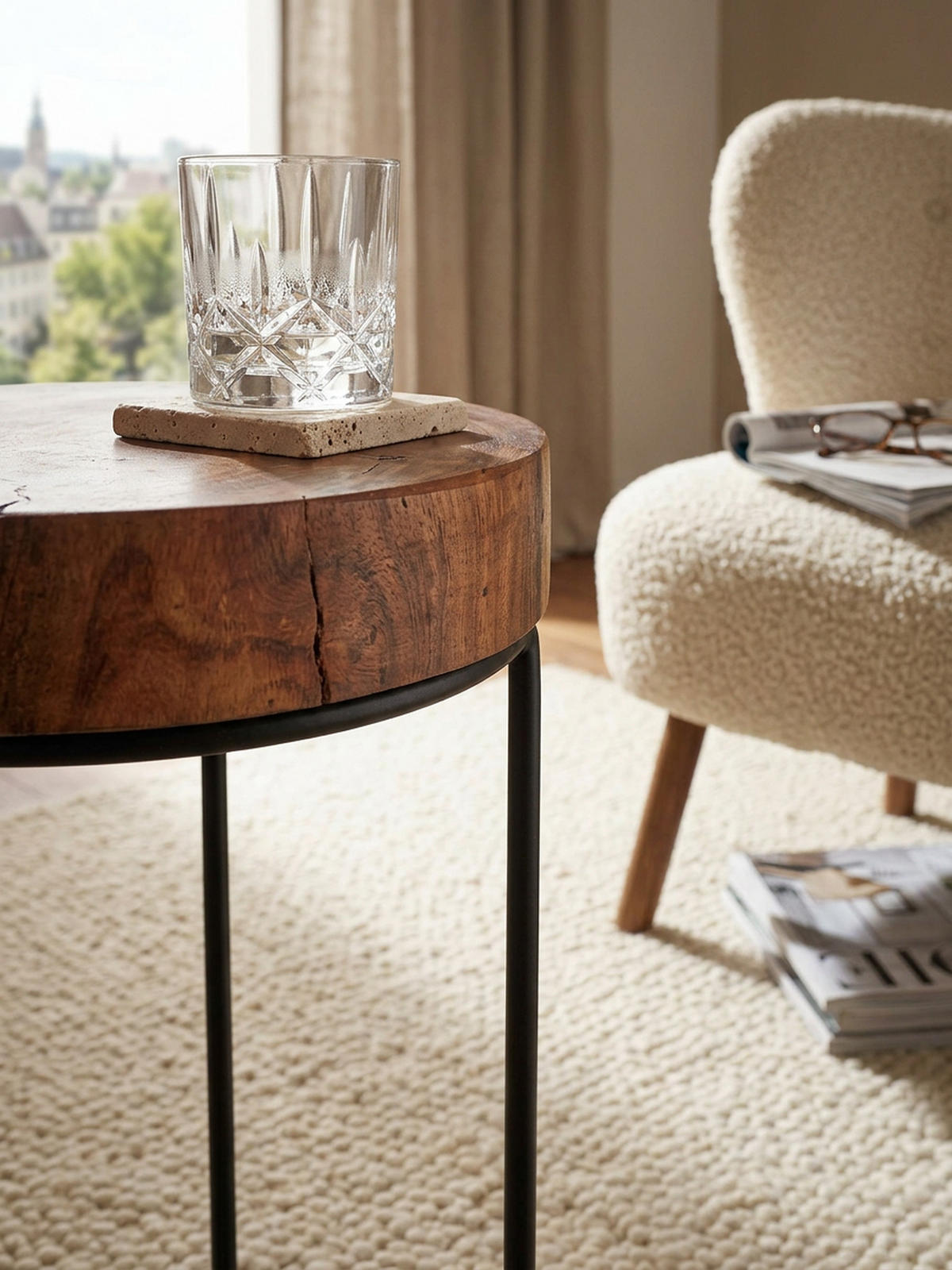 BEISTELLTISCH Massivholz Metallgestell Baumstammplatte Landhausstil INDI, Braun 28x28x55 cm - Schwarz/Braun, Holz/Metall (28/28/55cm) - KADIMA DESIGN